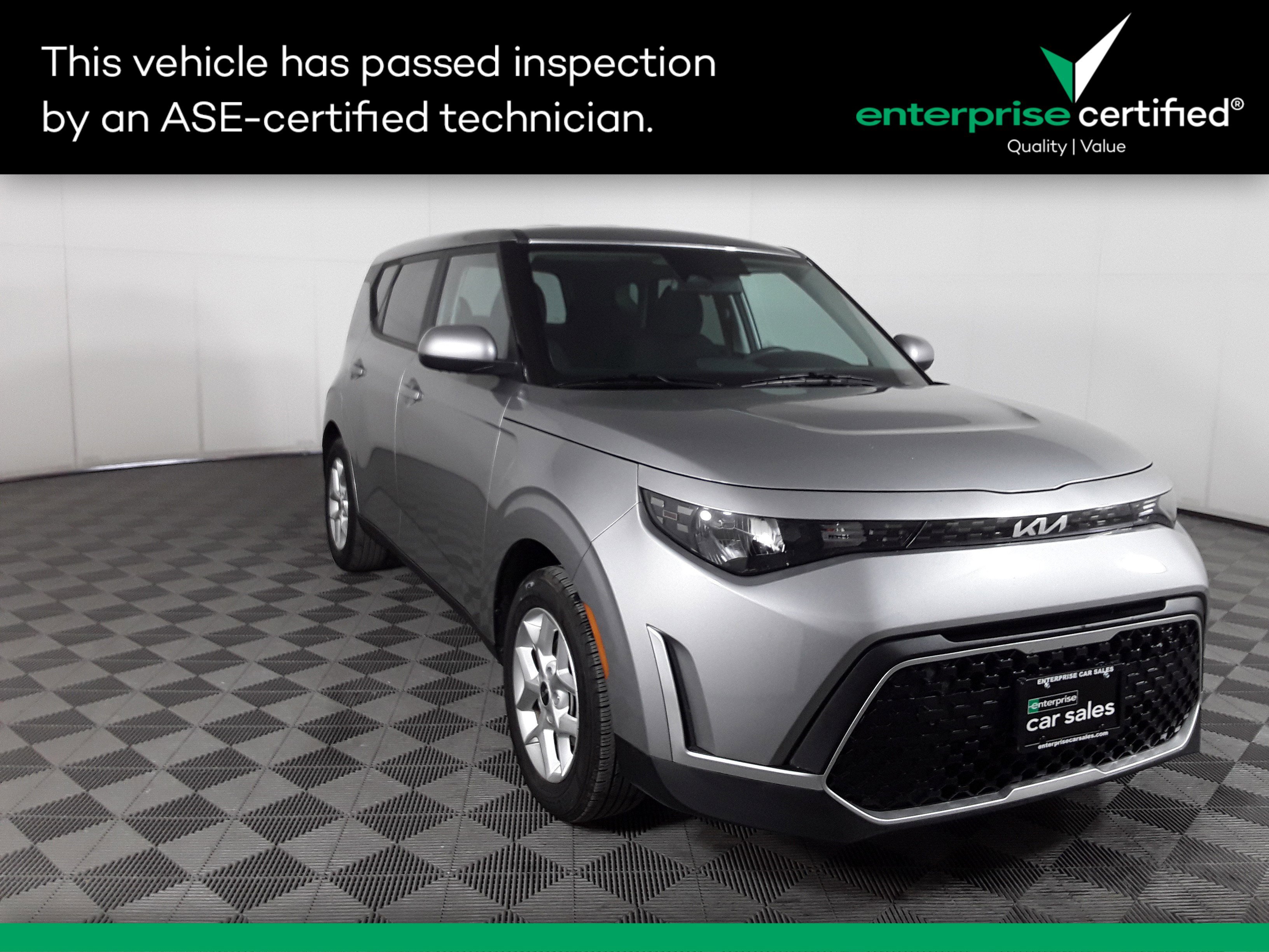 Used 2024 Kia Soul LX IVT