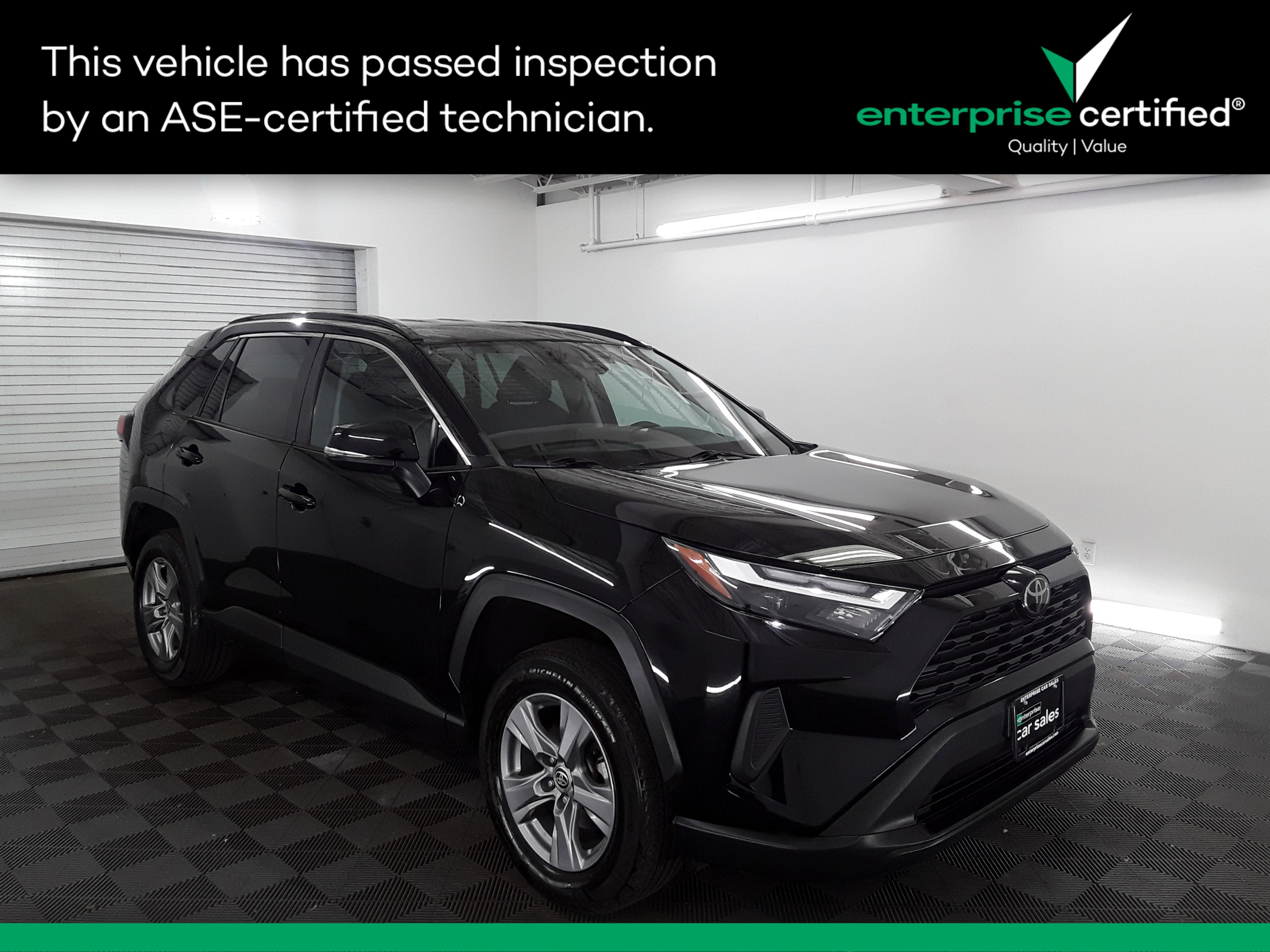 Used 2022 Toyota RAV4 XLE AWD