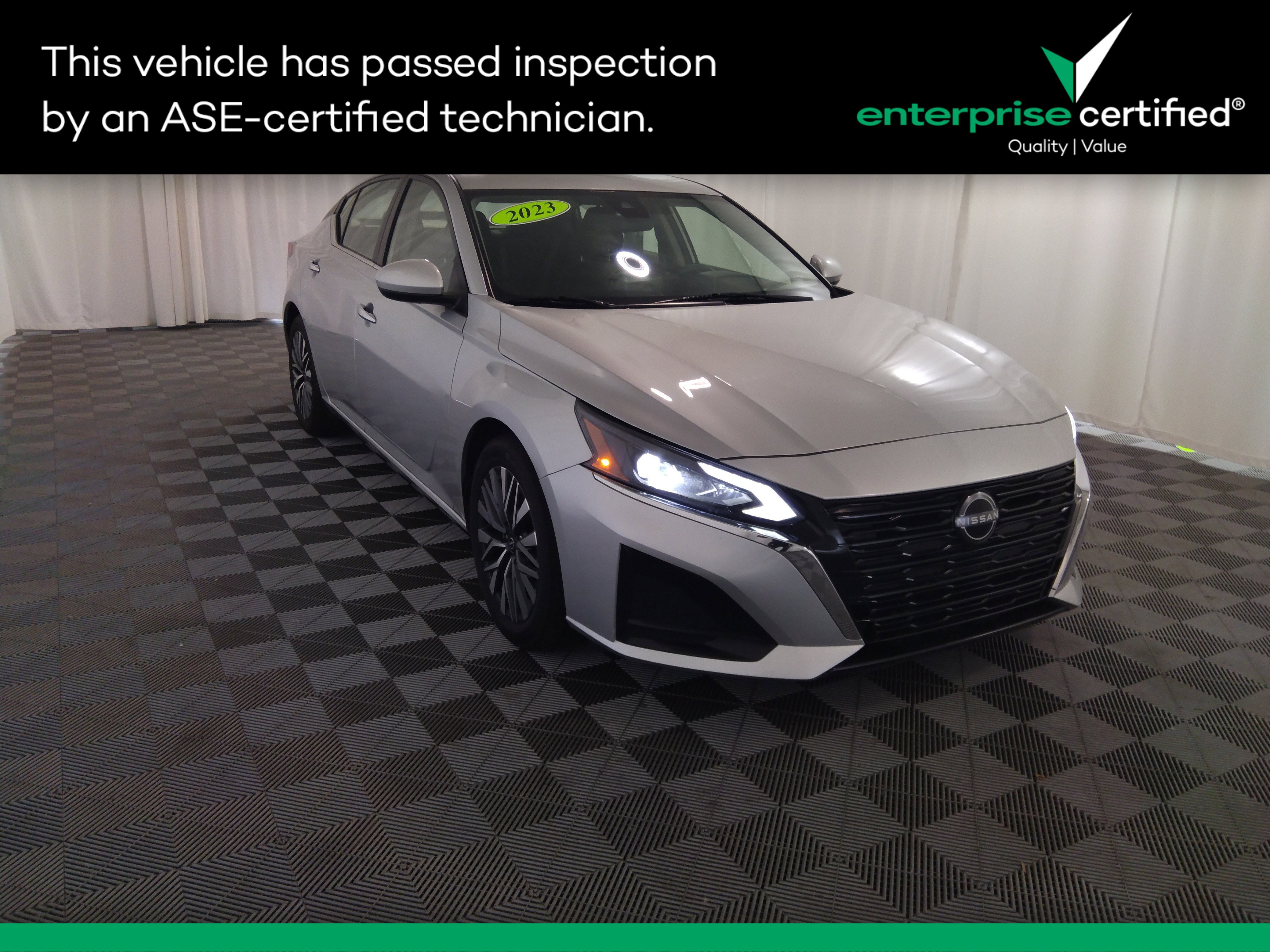 Used 2023 Nissan Altima 2.5 SV Sedan