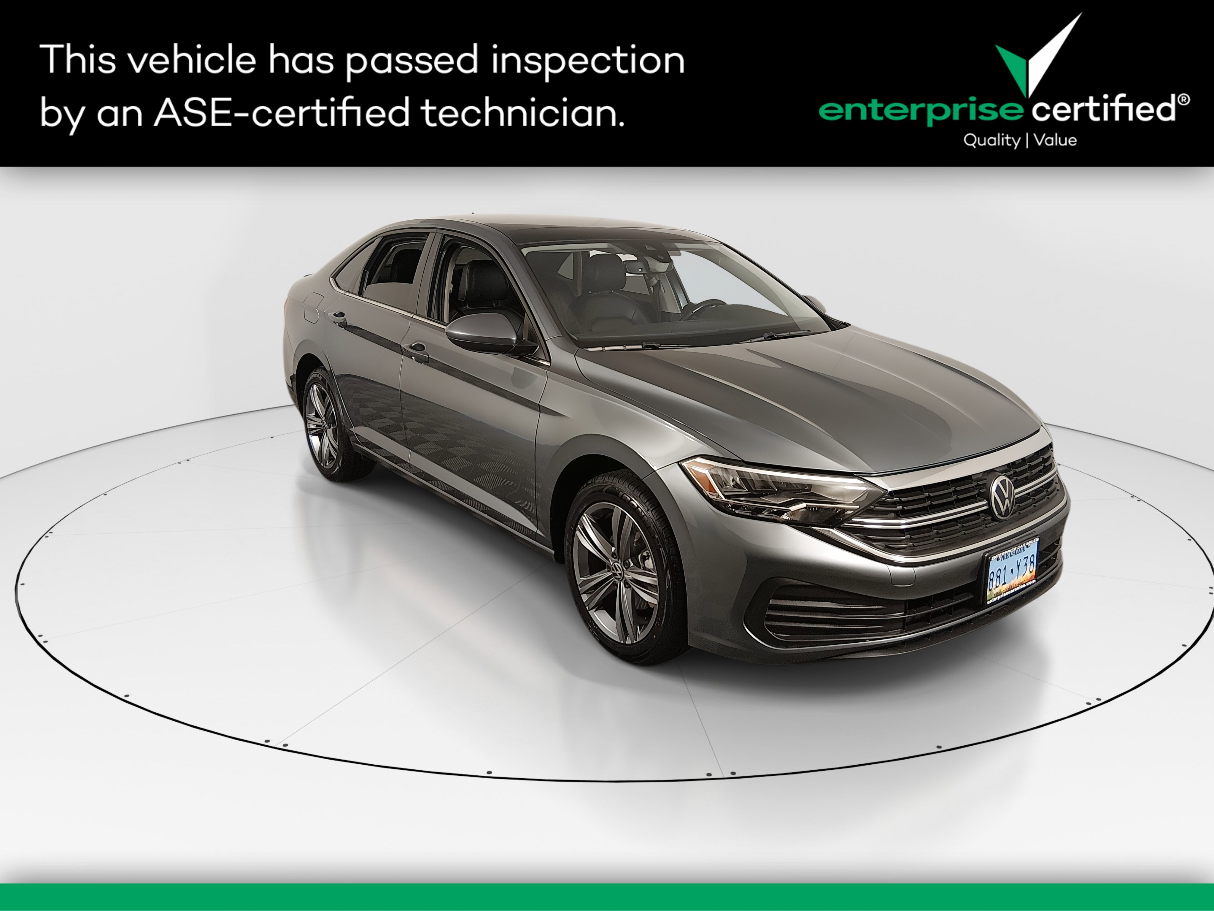 Used 2023 Volkswagen Jetta SE Auto