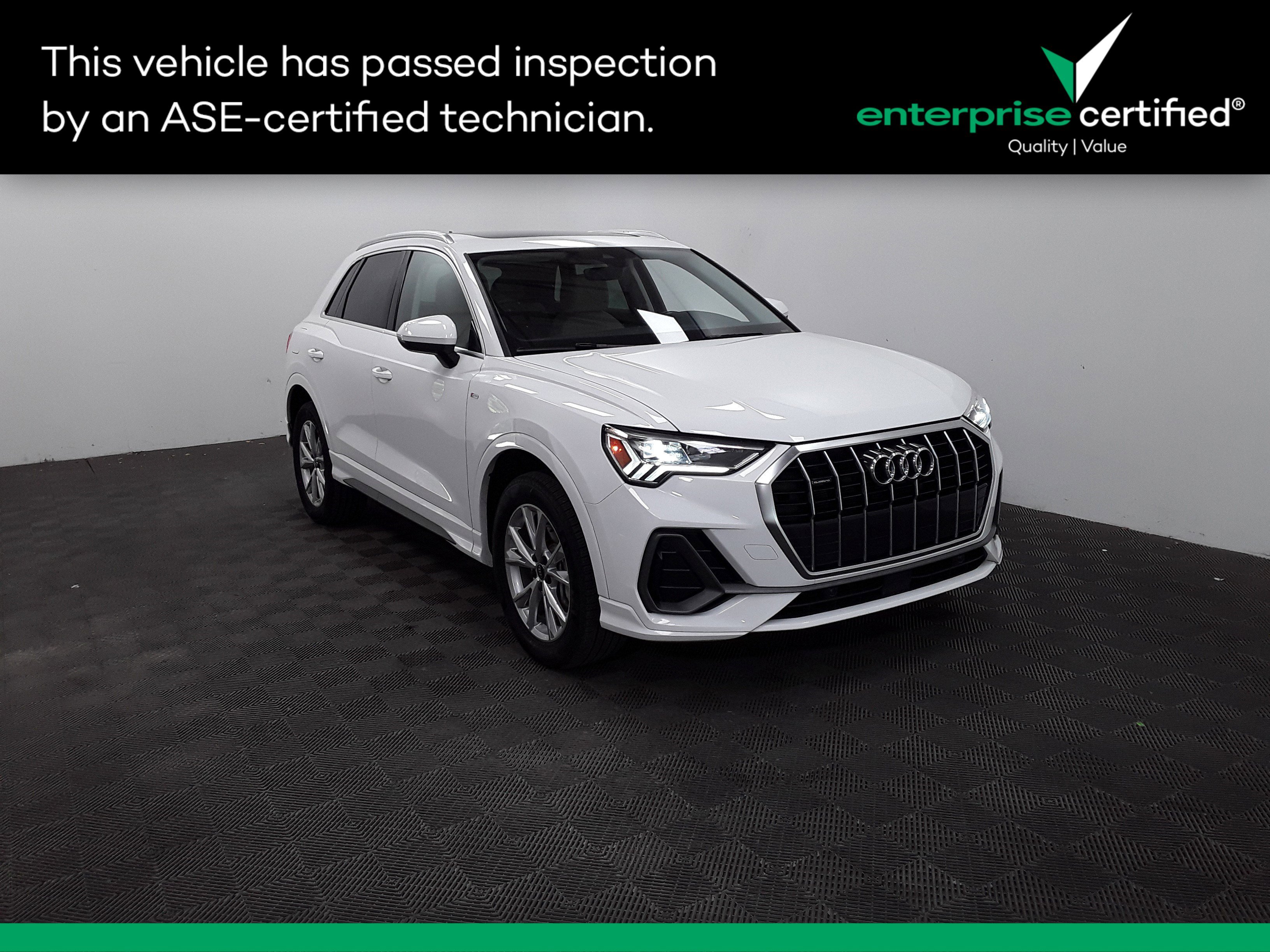 Used 2023 Audi Q3 S line Premium 45 TFSI quattro