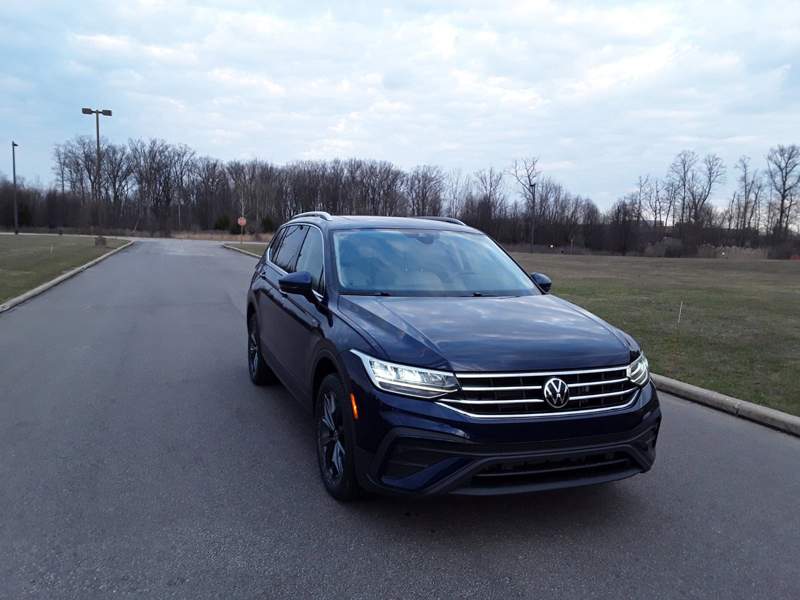 2023 Volkswagen Tiguan 2.0T SE 4MOTION