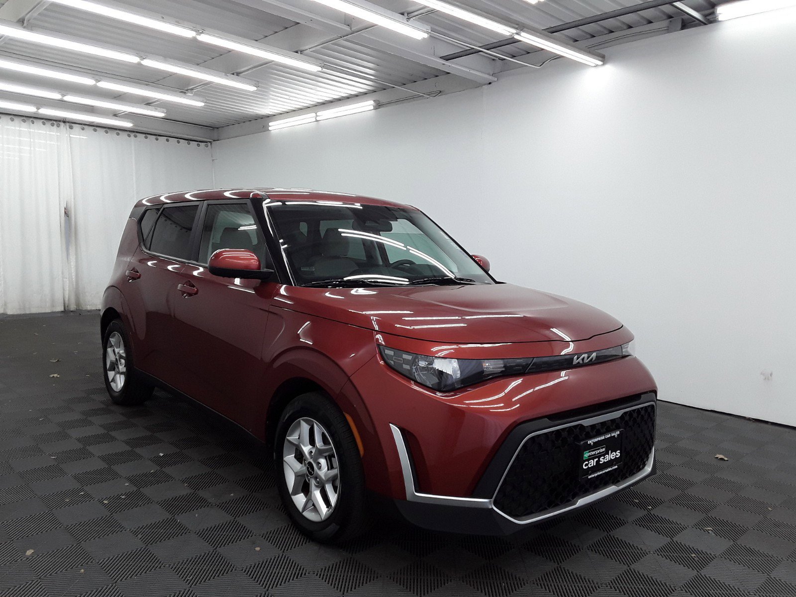 Used 2023 Kia Soul LX IVT