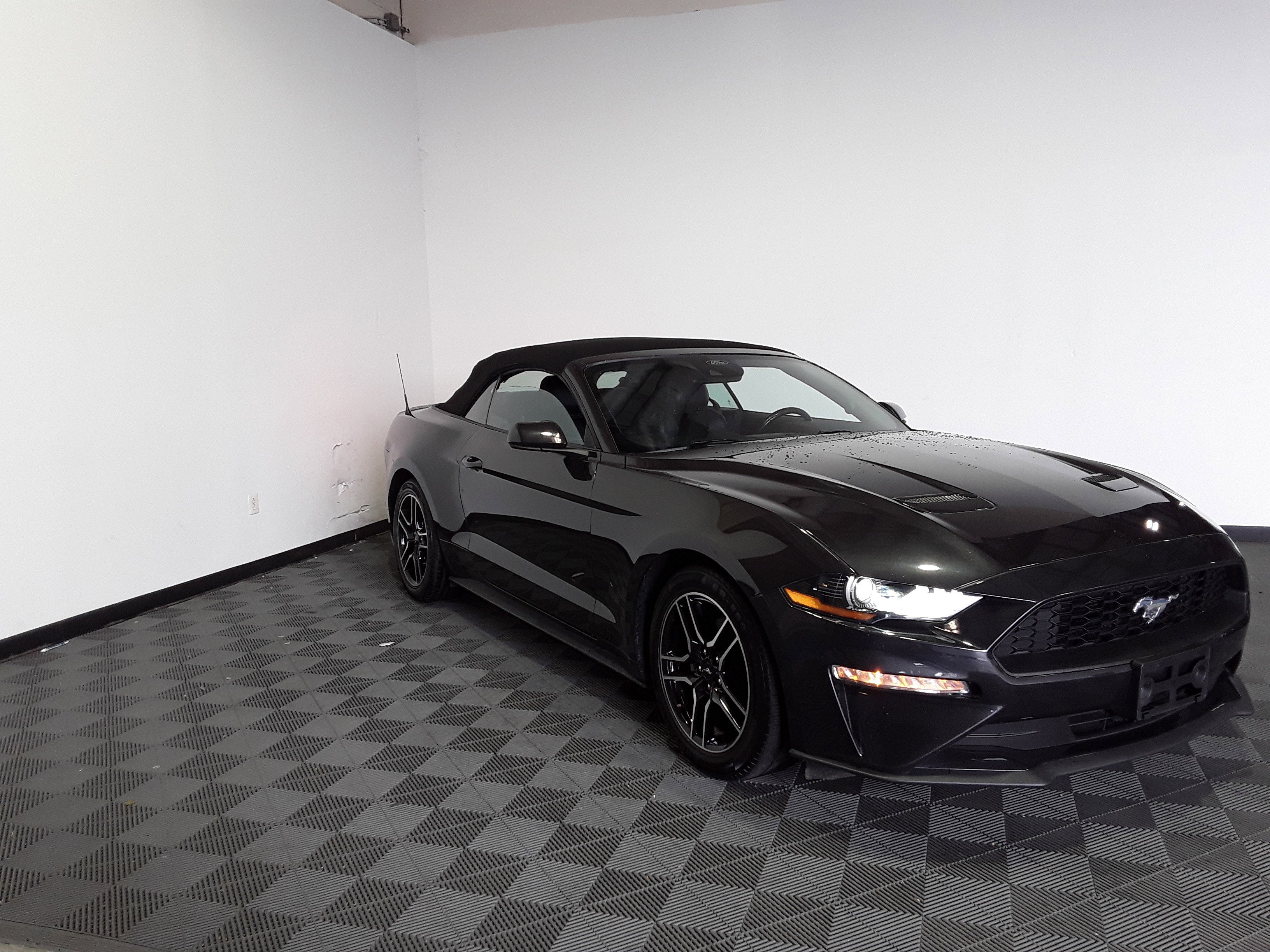 2023 Ford Mustang EcoBoost Premium Convertible