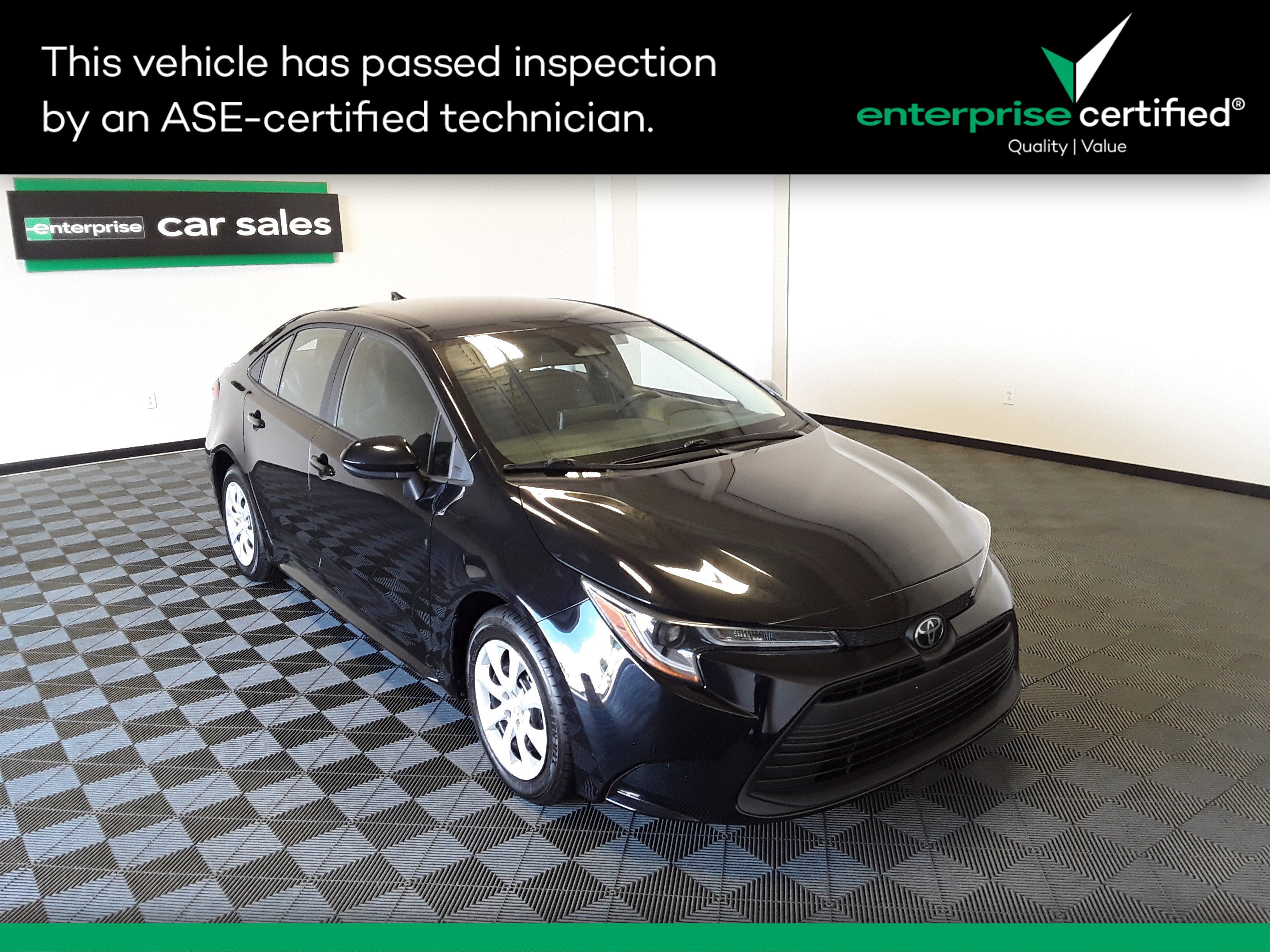 Used 2023 Toyota Corolla LE CVT