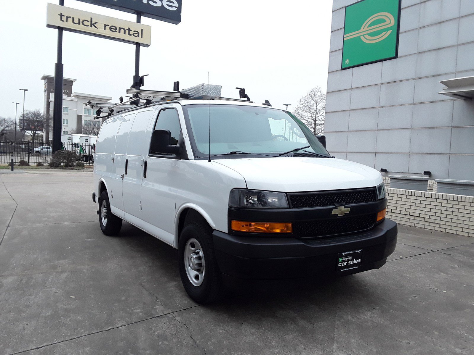 2020 Chevrolet Express Cargo Van RWD 3500 135