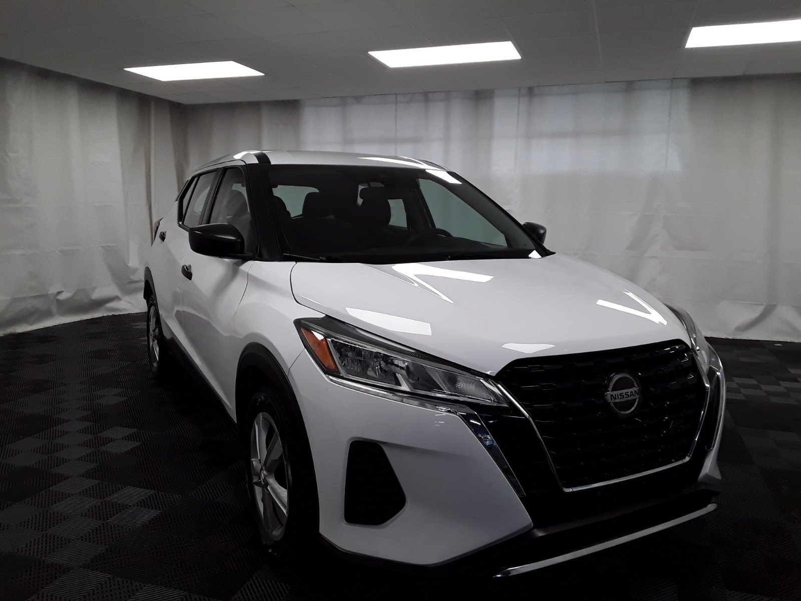 Used 2021 Nissan Kicks S FWD