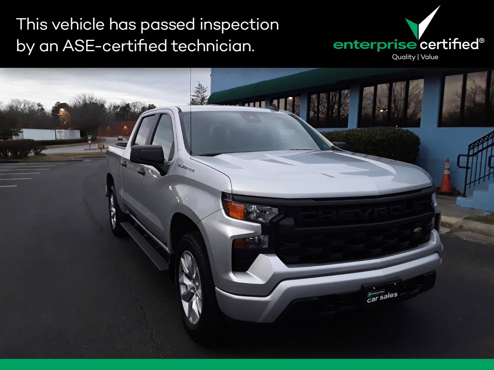 2022 Chevrolet Silverado 1500 4WD Crew Cab 147