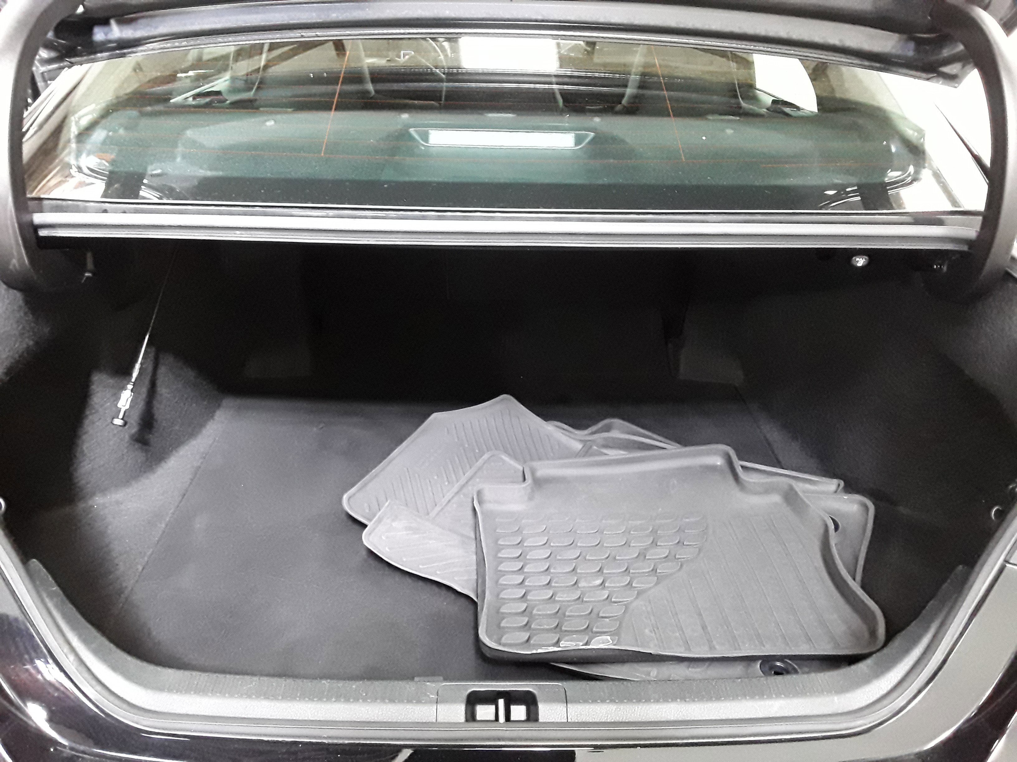 Image 6 of Used 2023 Toyota Camry SE Auto