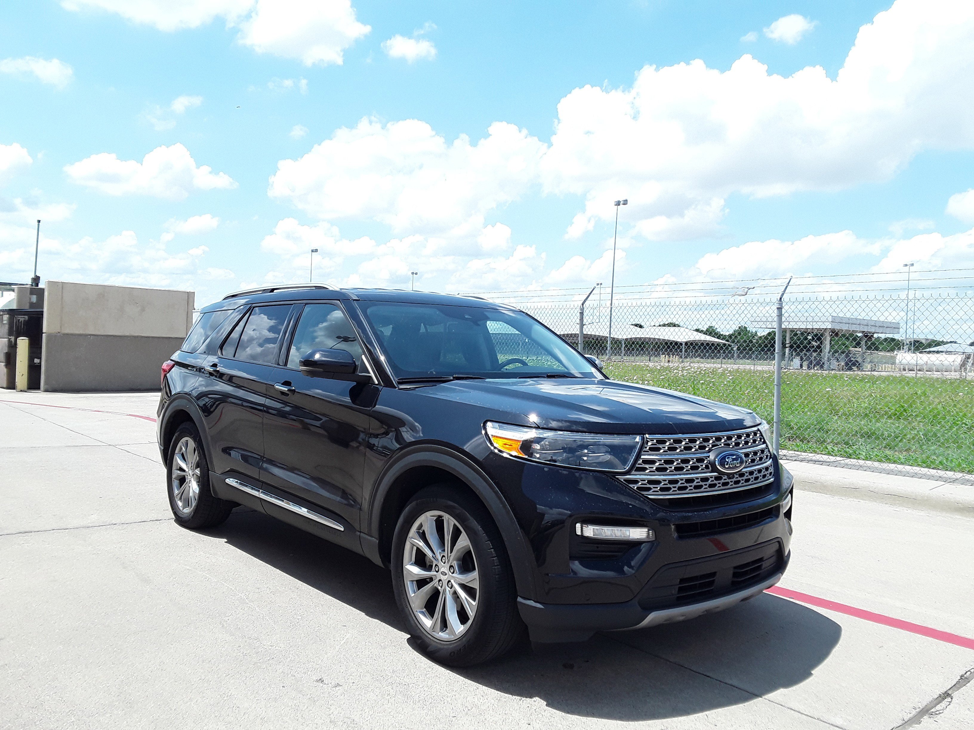2022 Ford Explorer Limited RWD
