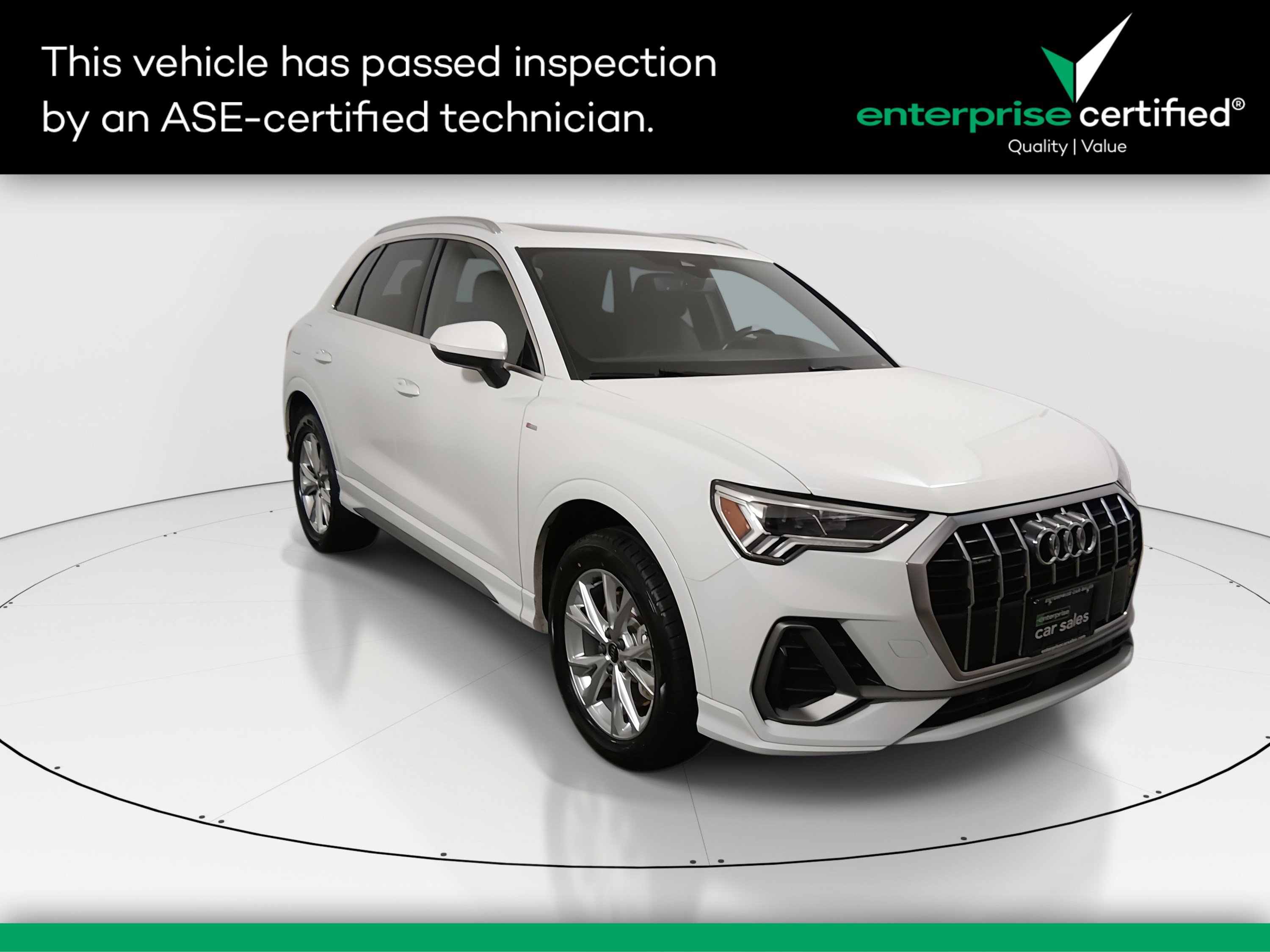 2024 Audi Q3 S Line Premium's photo