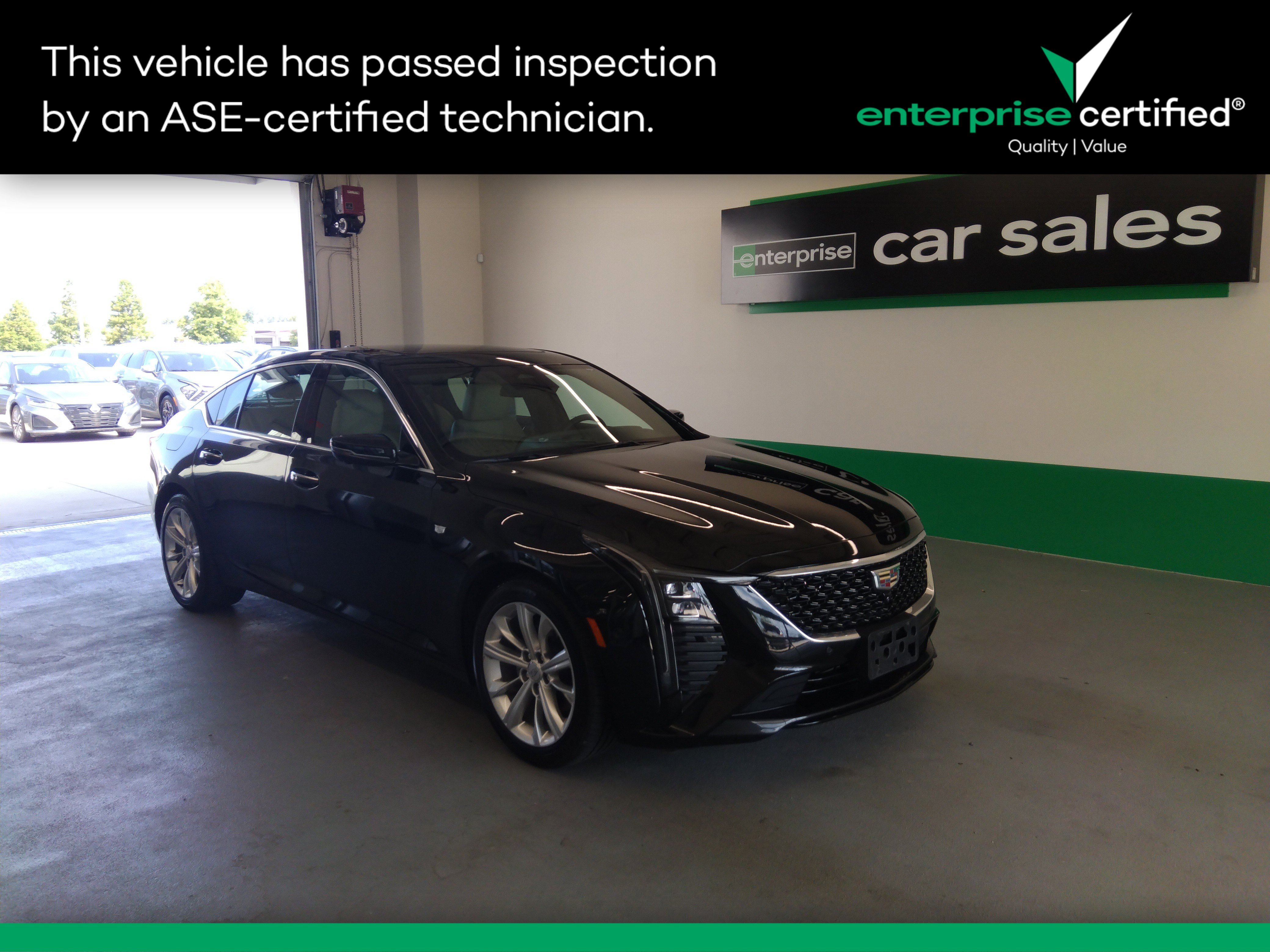 2025 Cadillac CT5 4dr Sdn Premium Luxury