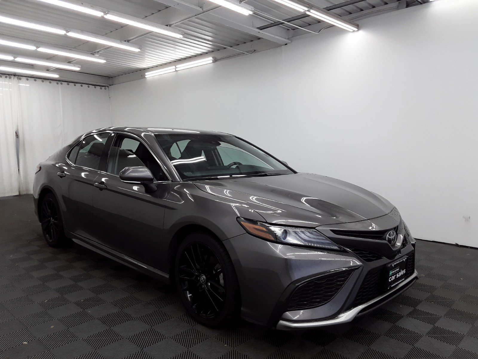 2023 Toyota Camry XSE Auto