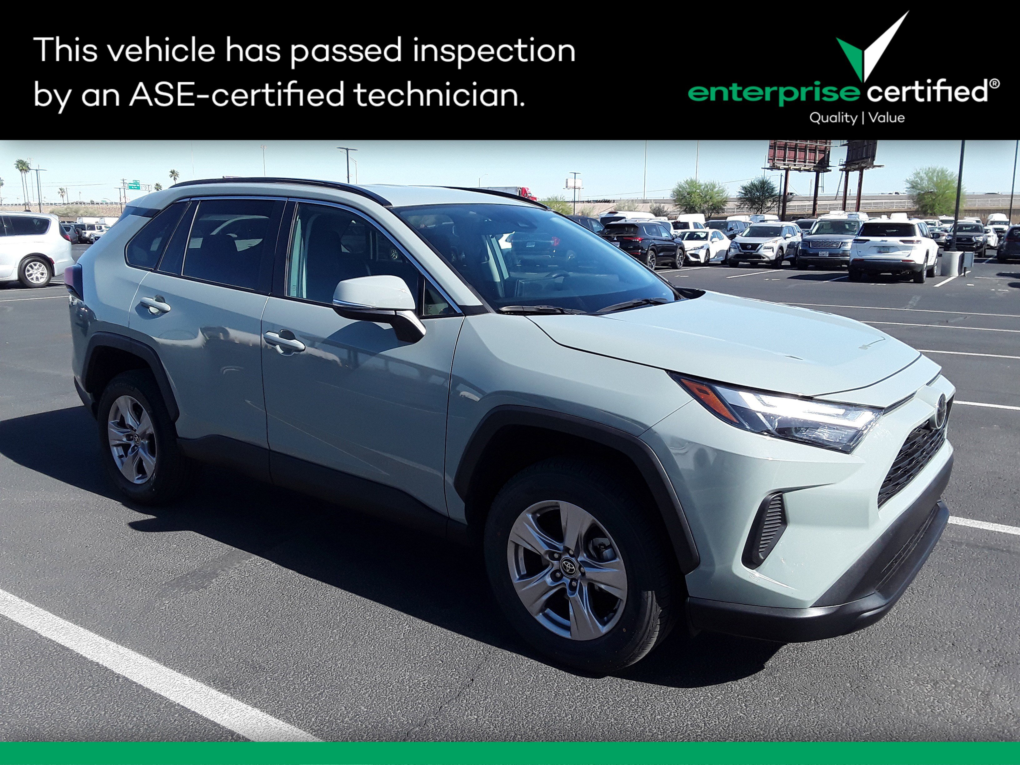2023 Toyota RAV4 XLE FWD