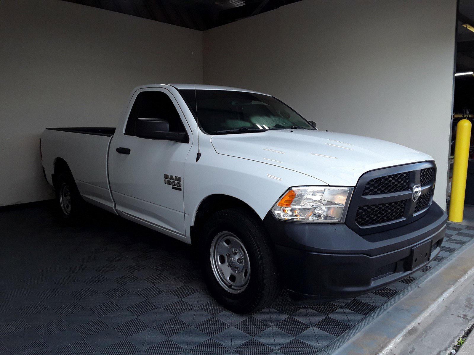 2019 Ram 1500 Classic Tradesman 4x2 Reg Cab 8' Box