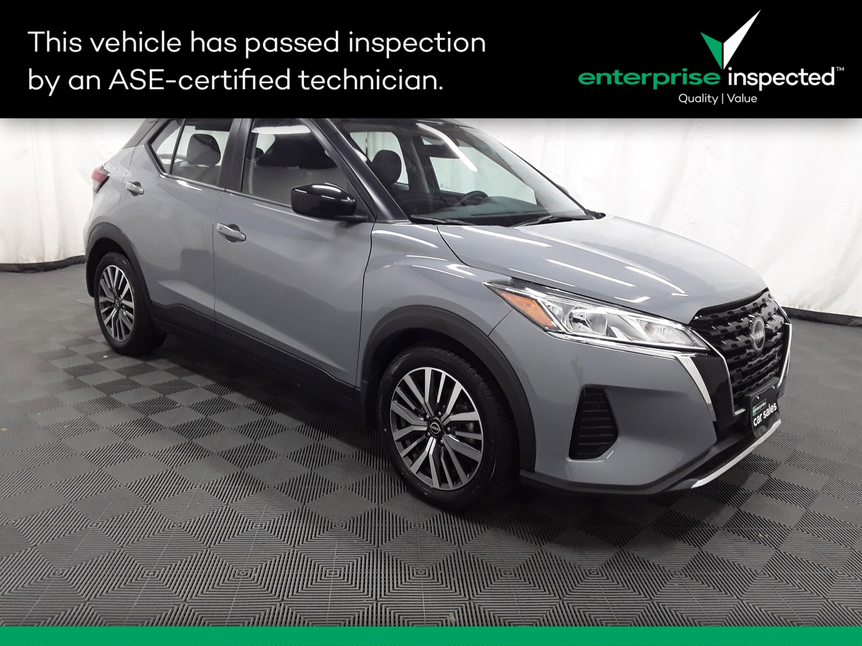 2023 Nissan Kicks SV FWD