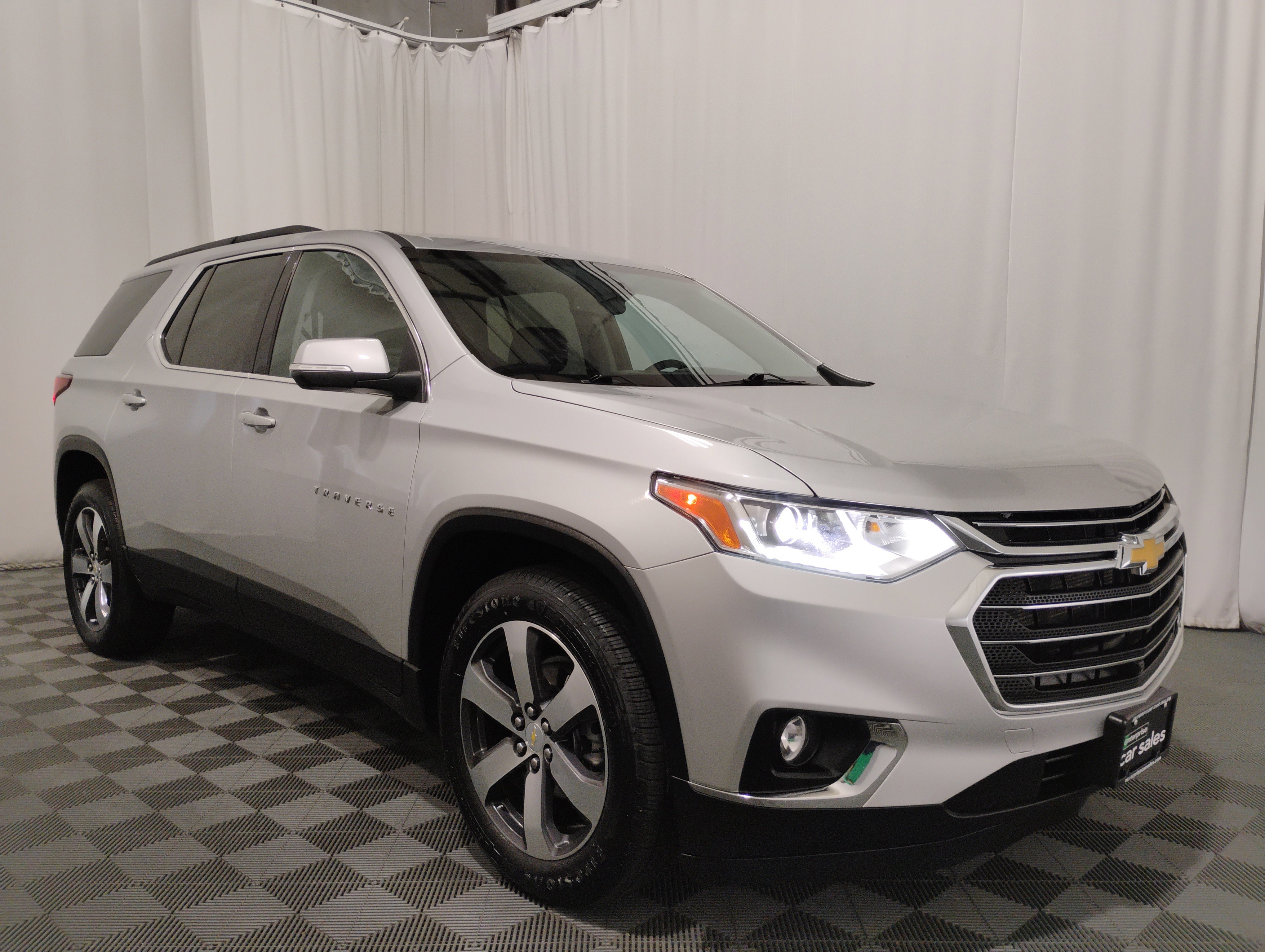 2021 Chevrolet Traverse AWD 4dr LT Leather