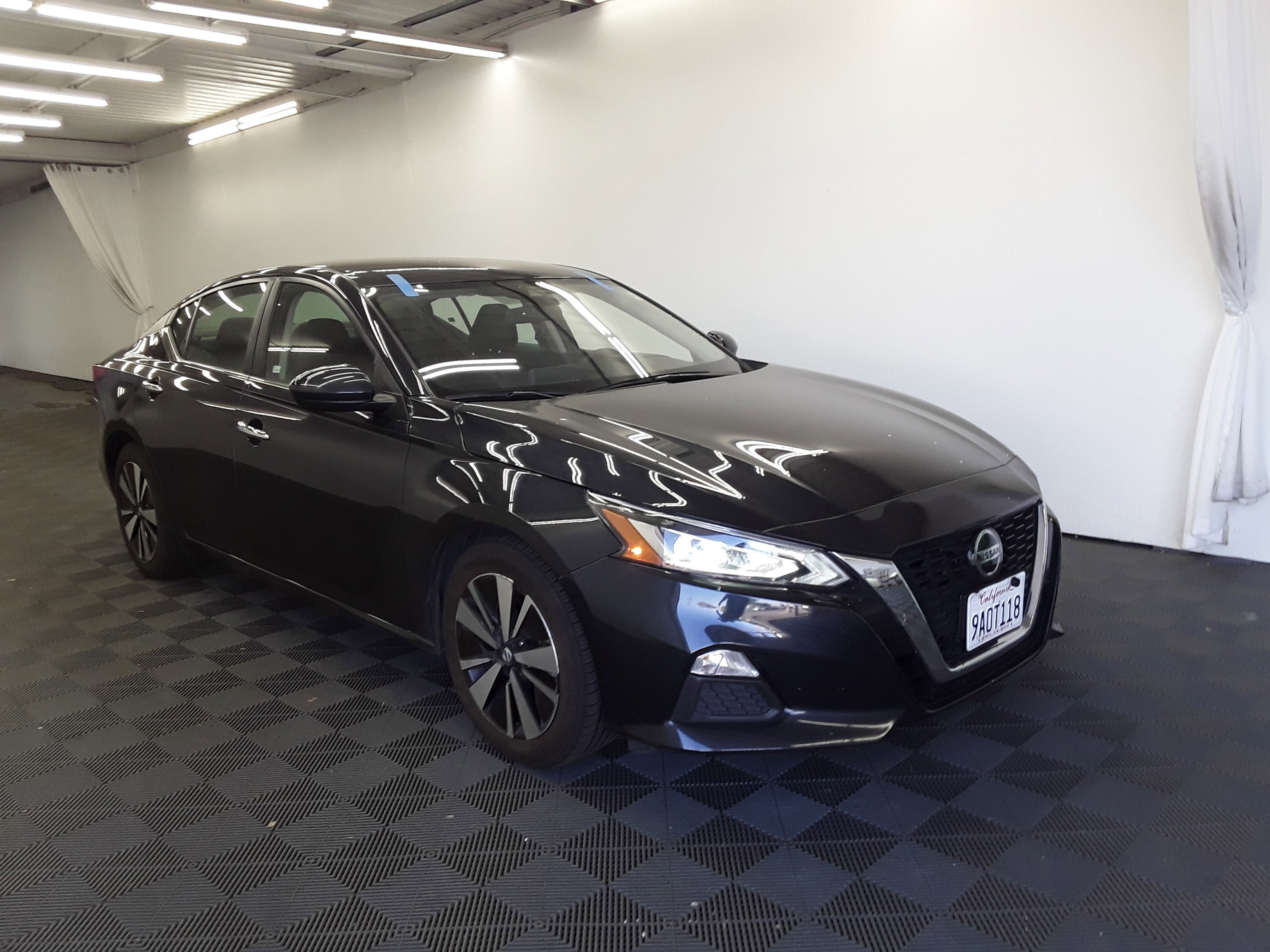 2022 Nissan Altima 2.5 SV Sedan