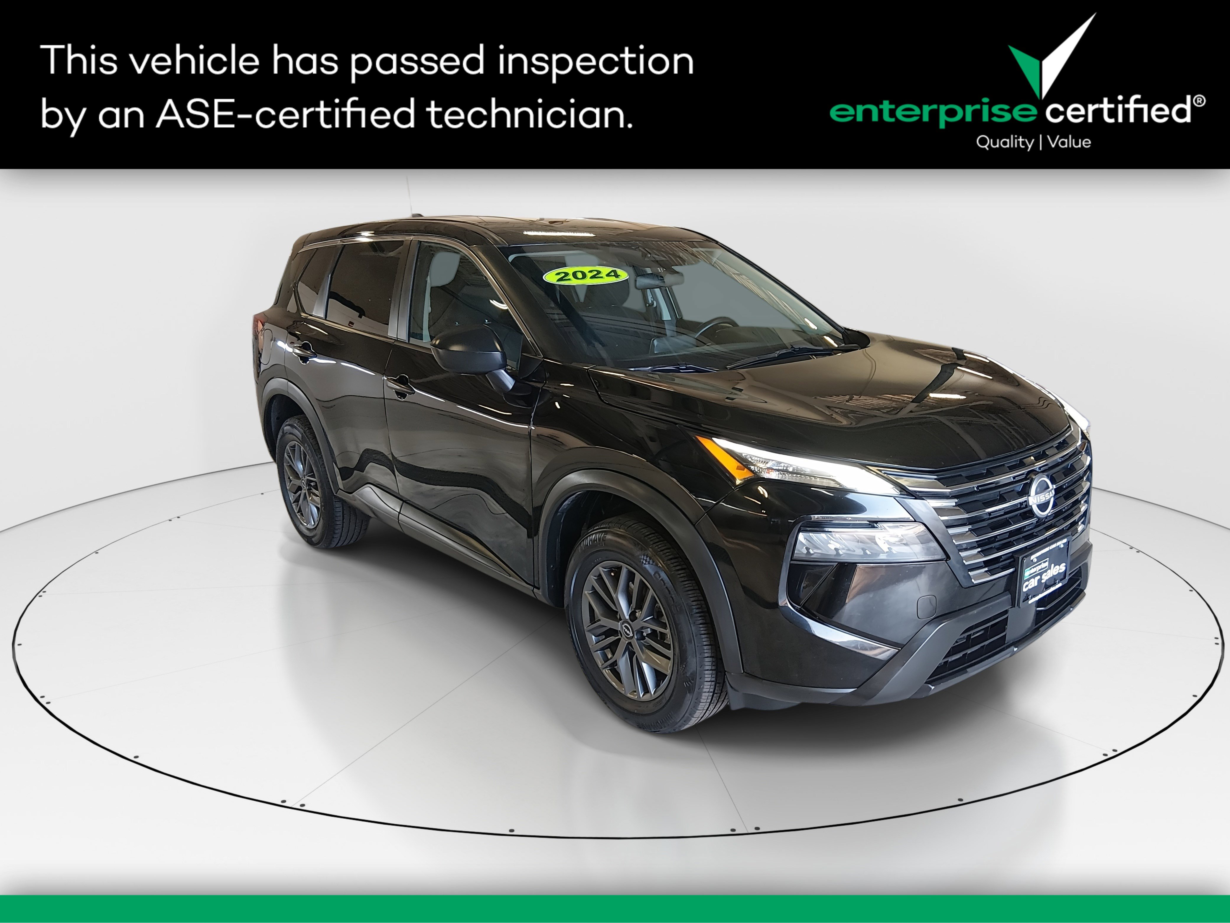 2024 Nissan Rogue S's photo