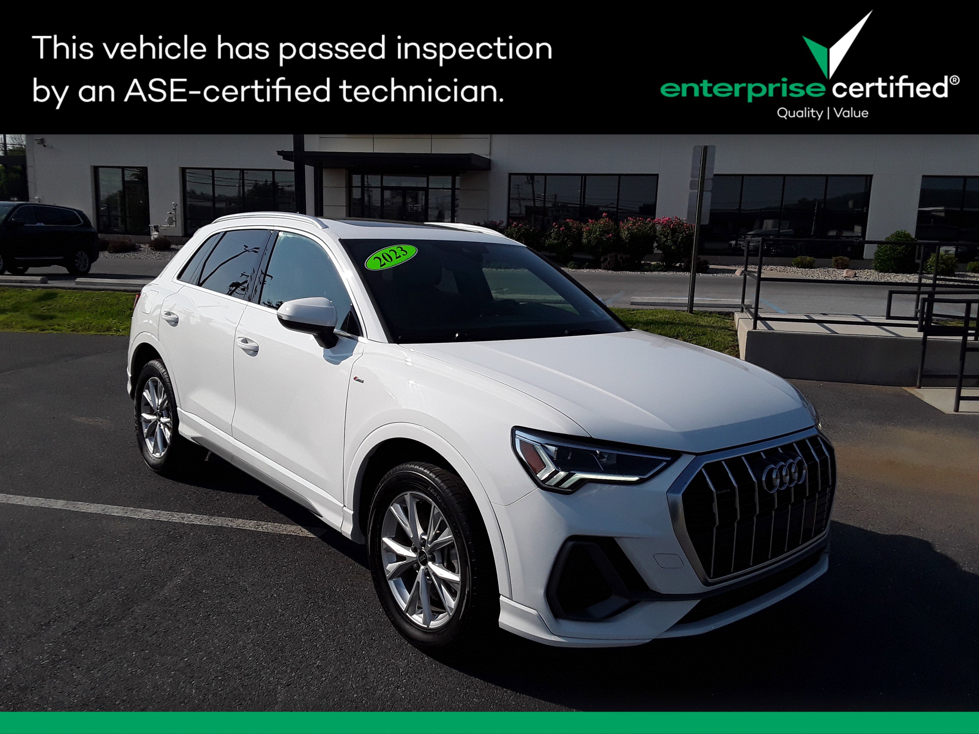 2023 Audi Q3 S line Premium 45 TFSI quattro