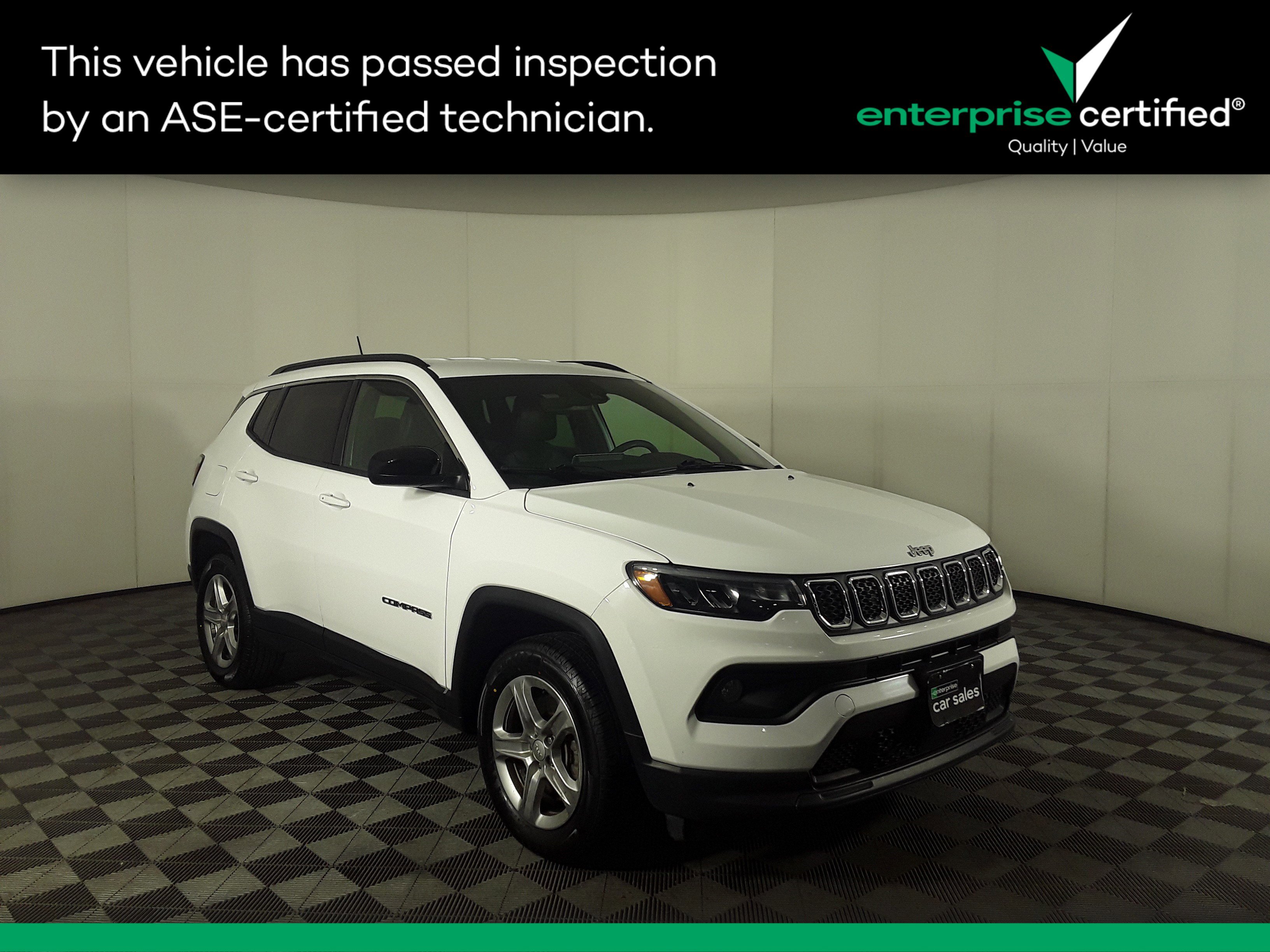 2024 Jeep Compass Latitude's photo