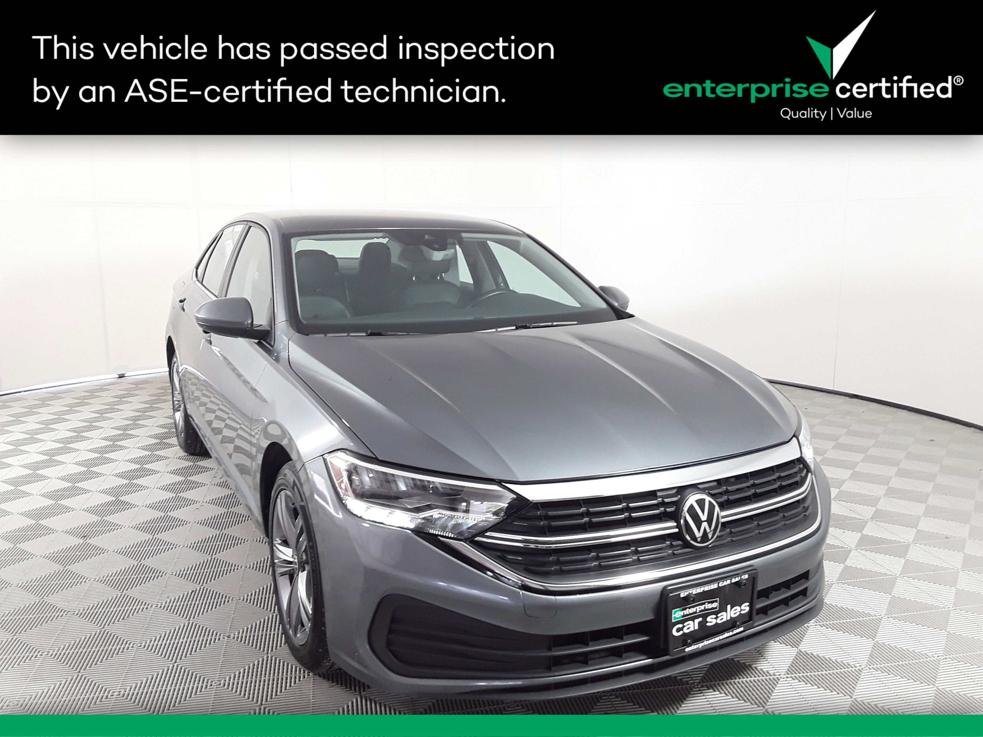 2024 Volkswagen Jetta SE Auto