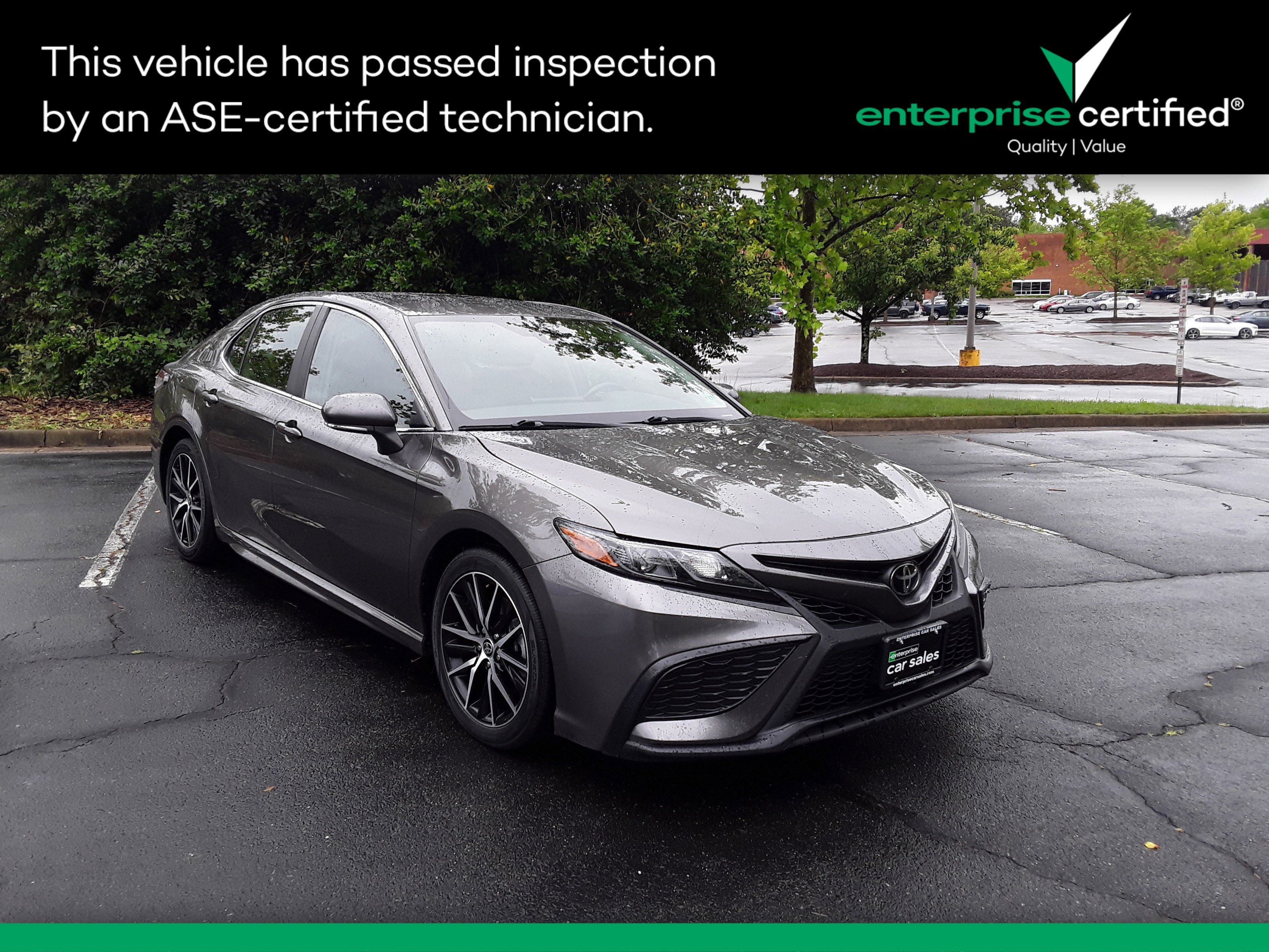 2023 Toyota Camry SE Auto