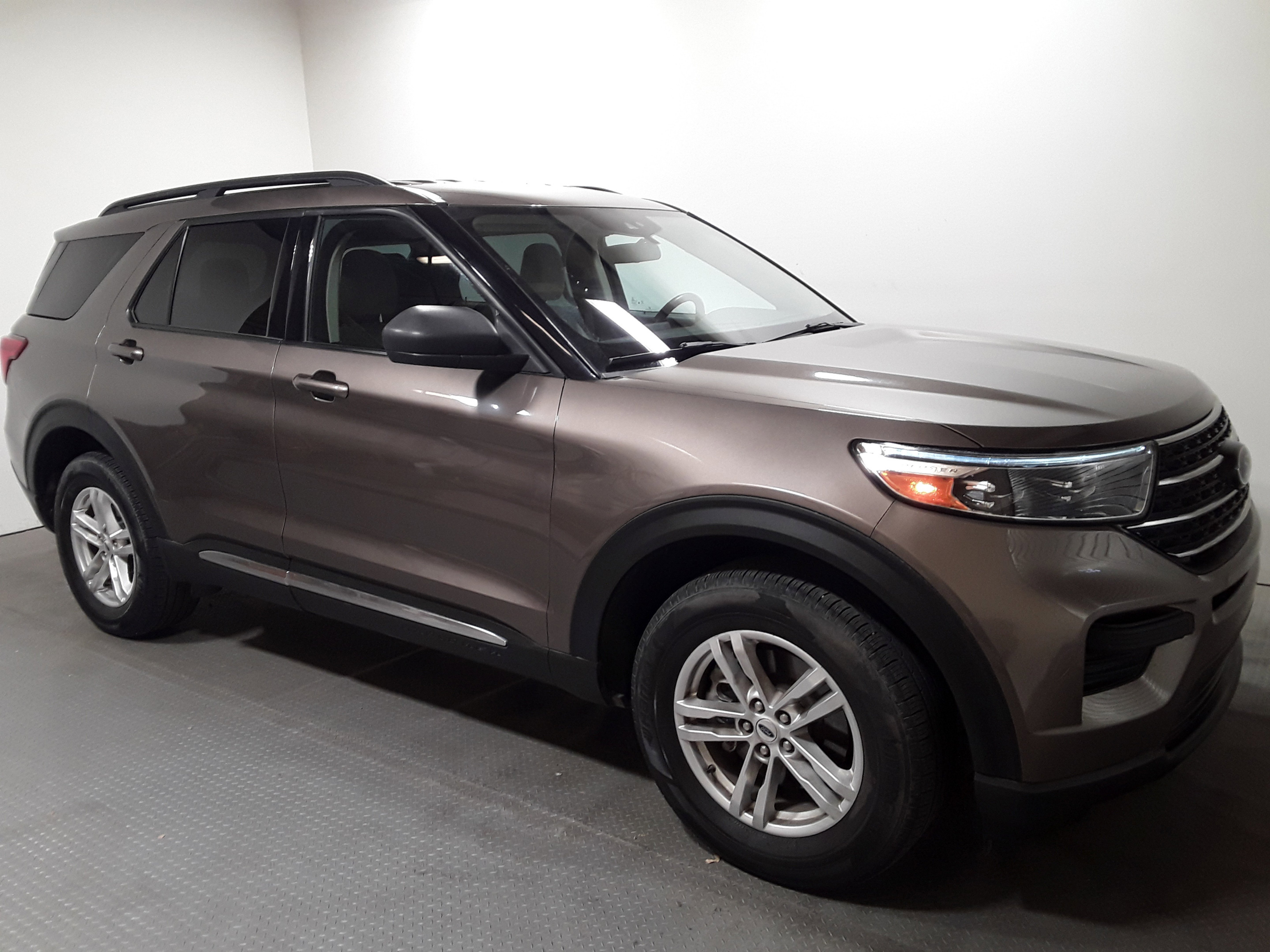 2021 Ford Explorer XLT 4WD