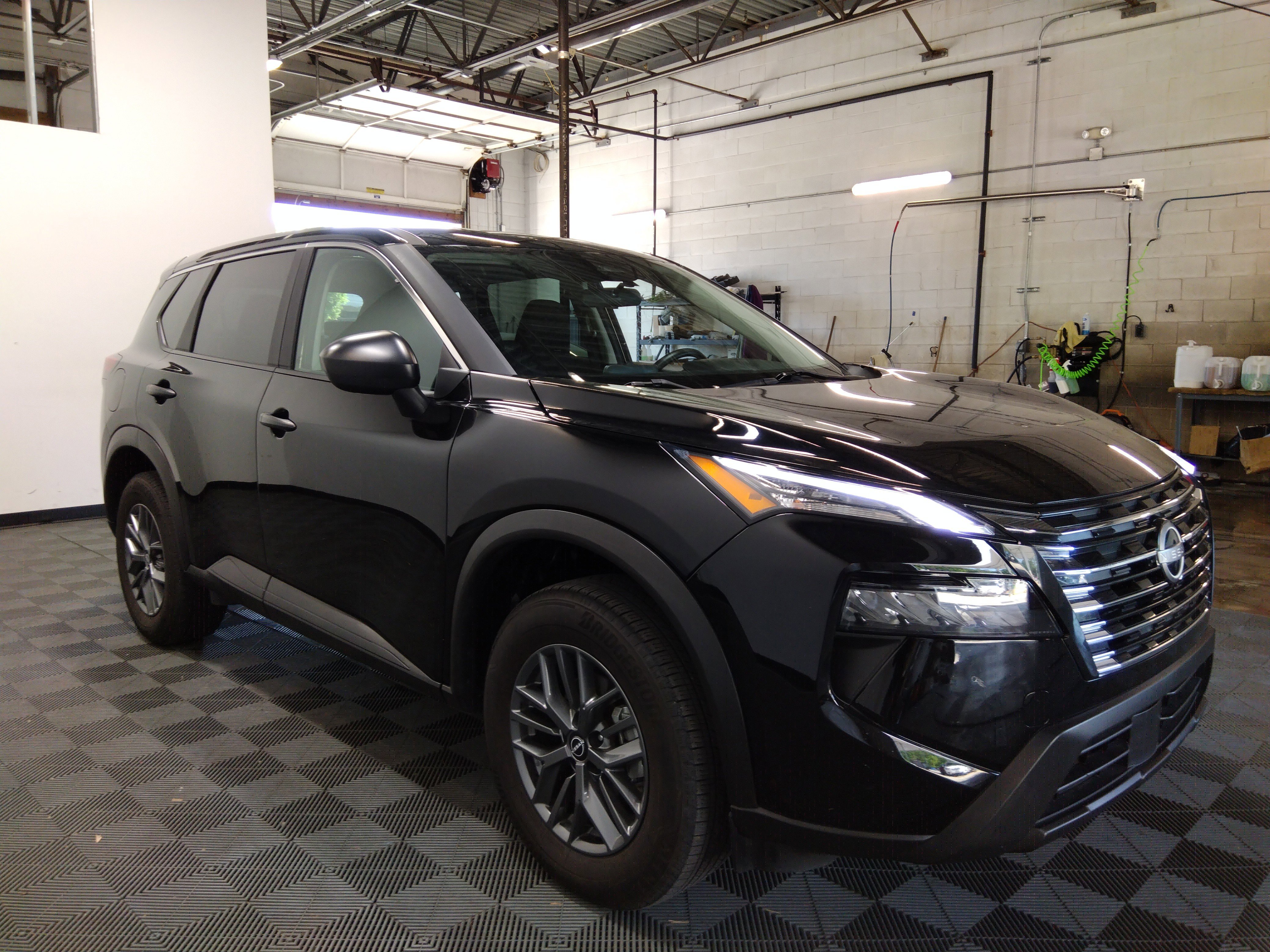 2024 Nissan Rogue FWD S