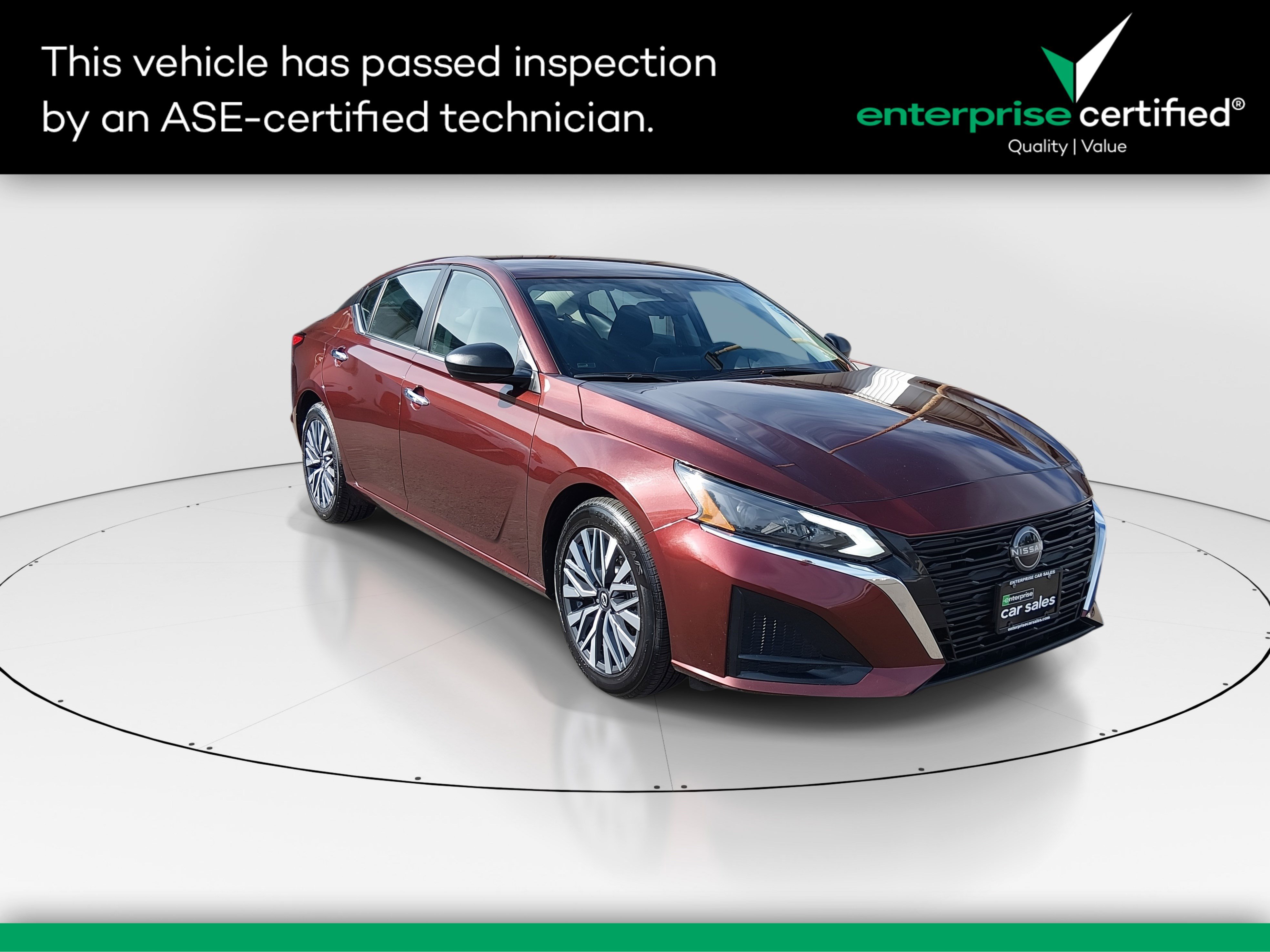 Used 2024 Nissan Altima 2.5 SV Sedan
