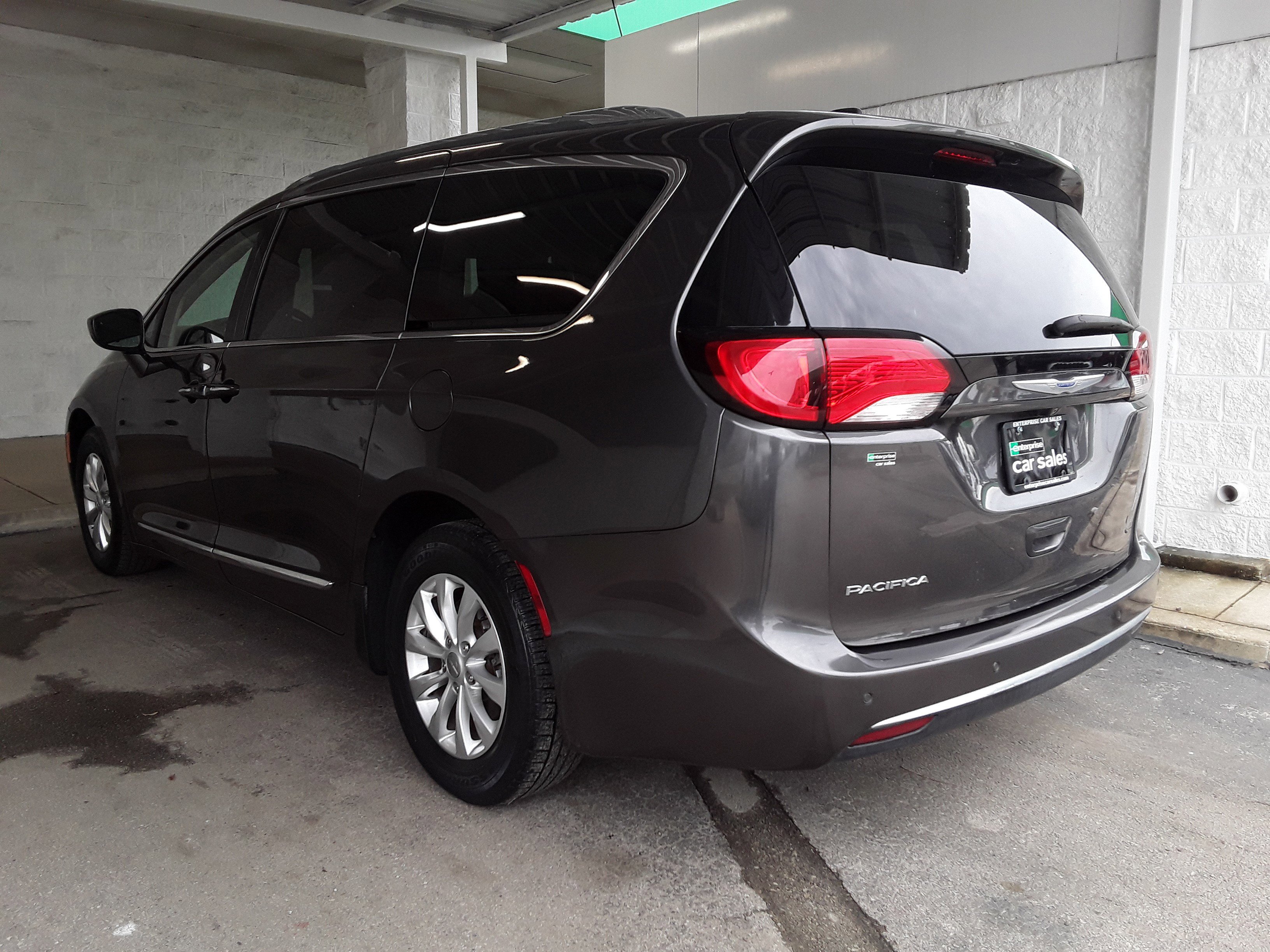 2018 Chrysler Pacifica Touring L FWD