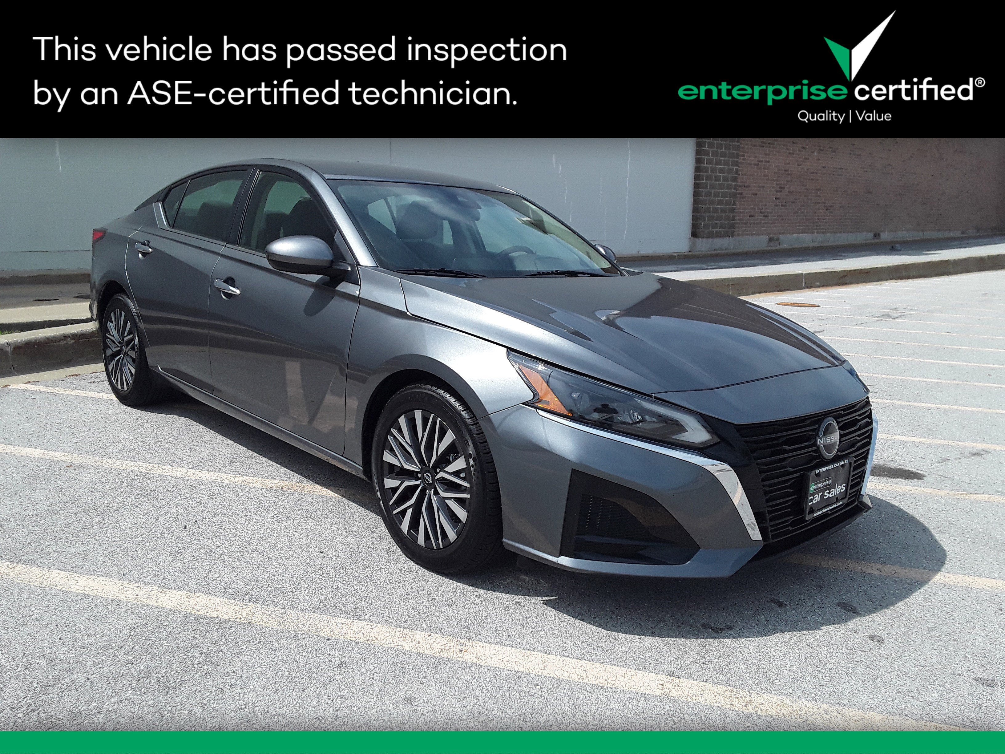Used 2023 Nissan Altima 2.5 SV Sedan