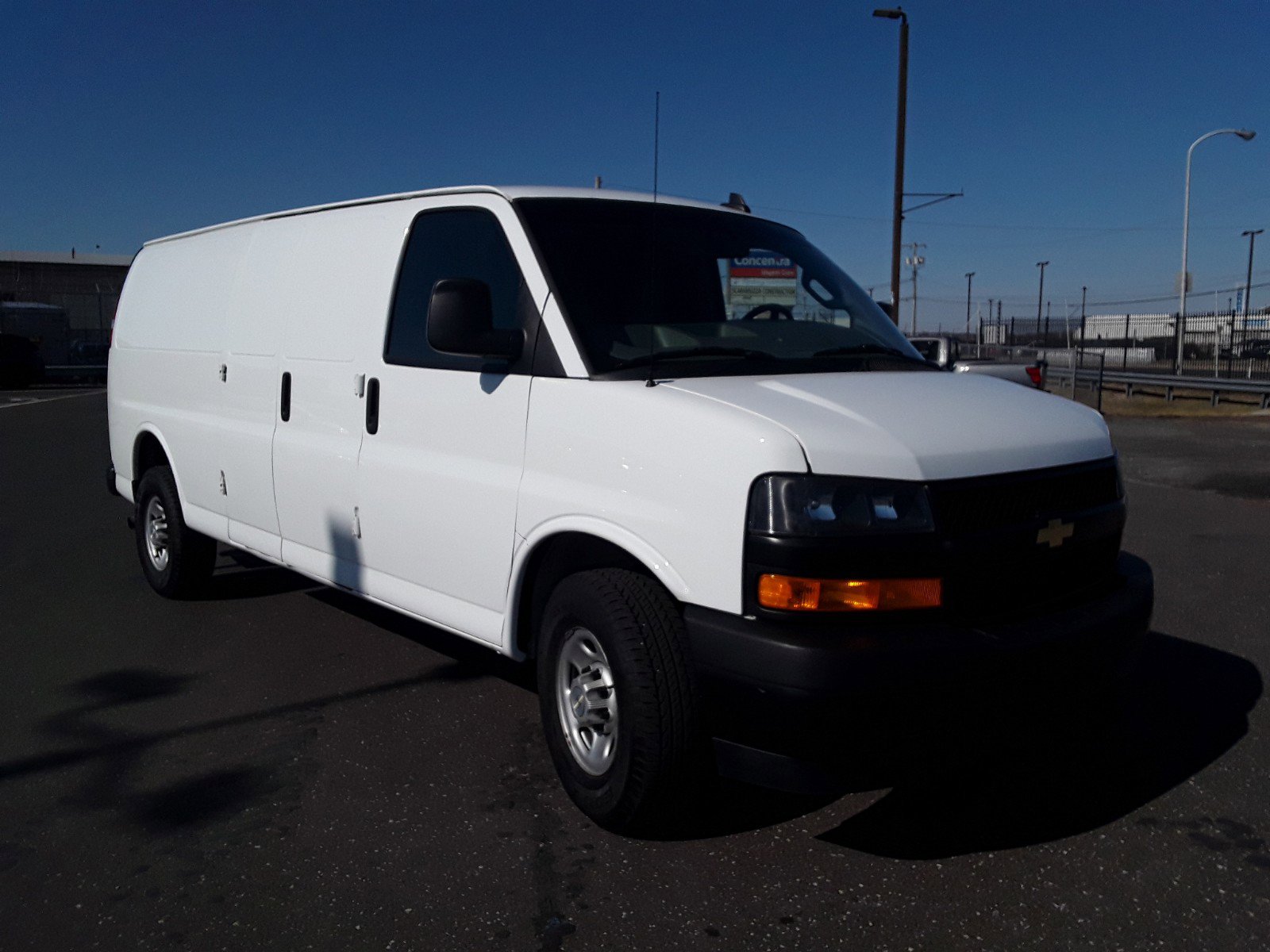 2022 Chevrolet Express Cargo Van RWD 2500 155