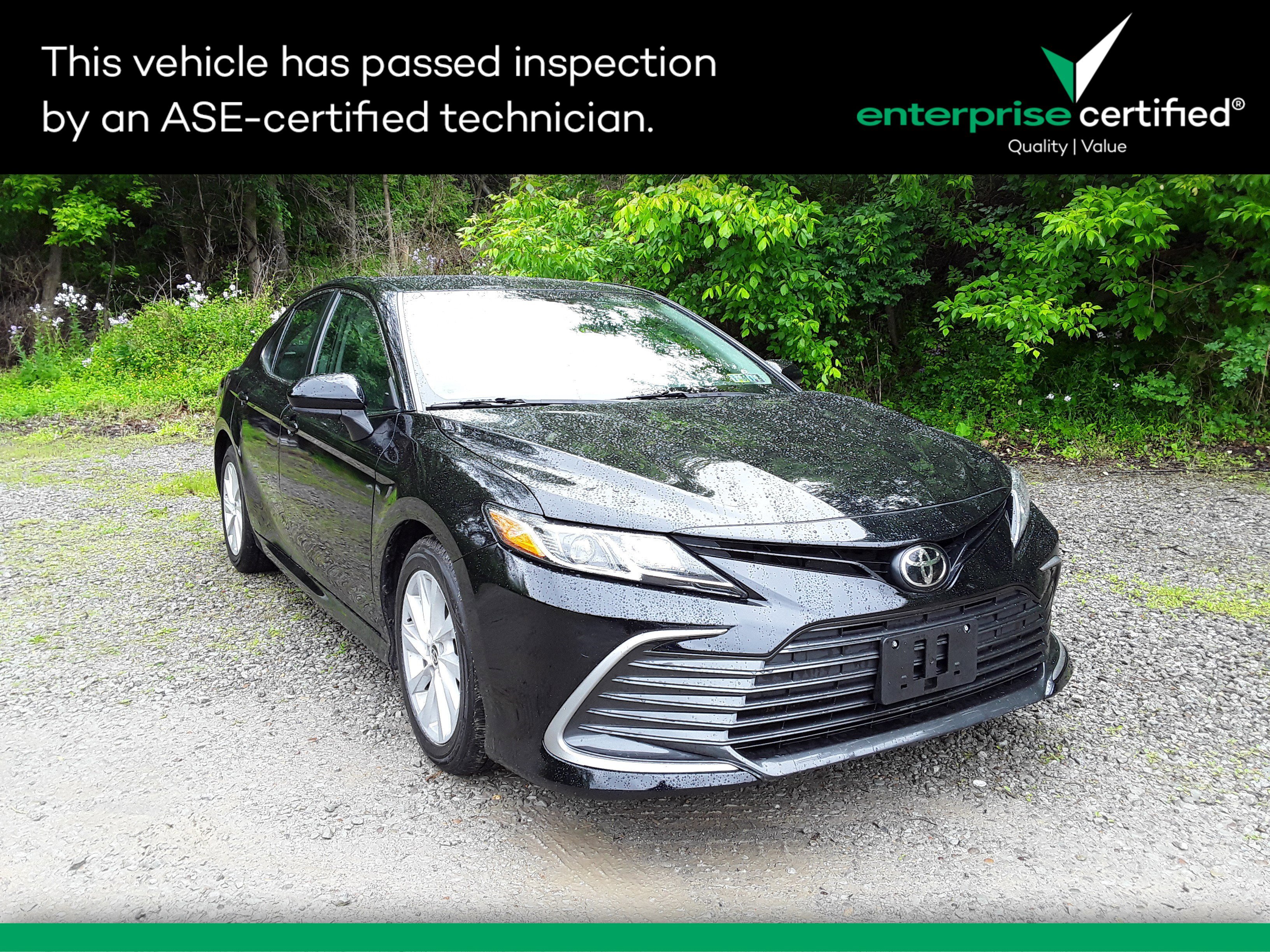 2022 Toyota Camry LE Auto