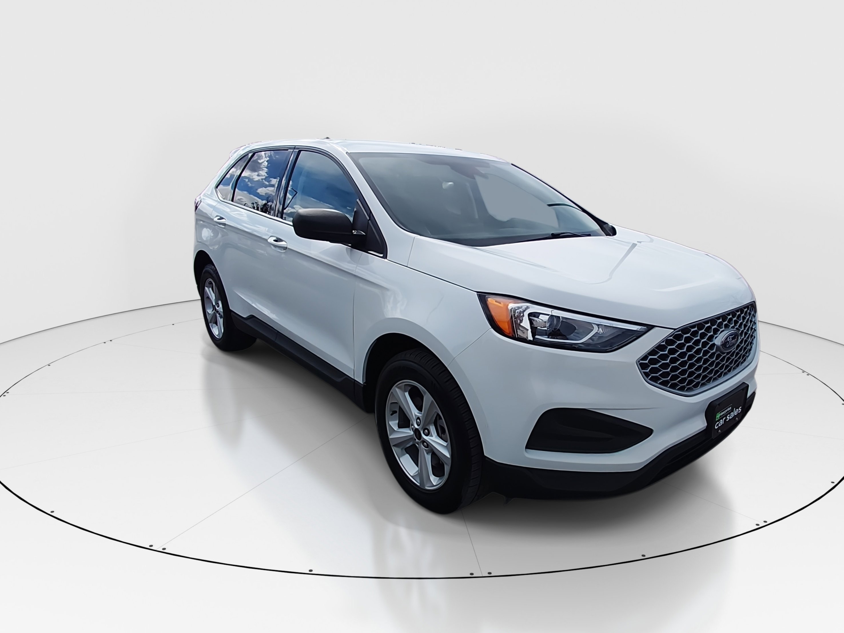 Used 2024 Ford Edge SE AWD