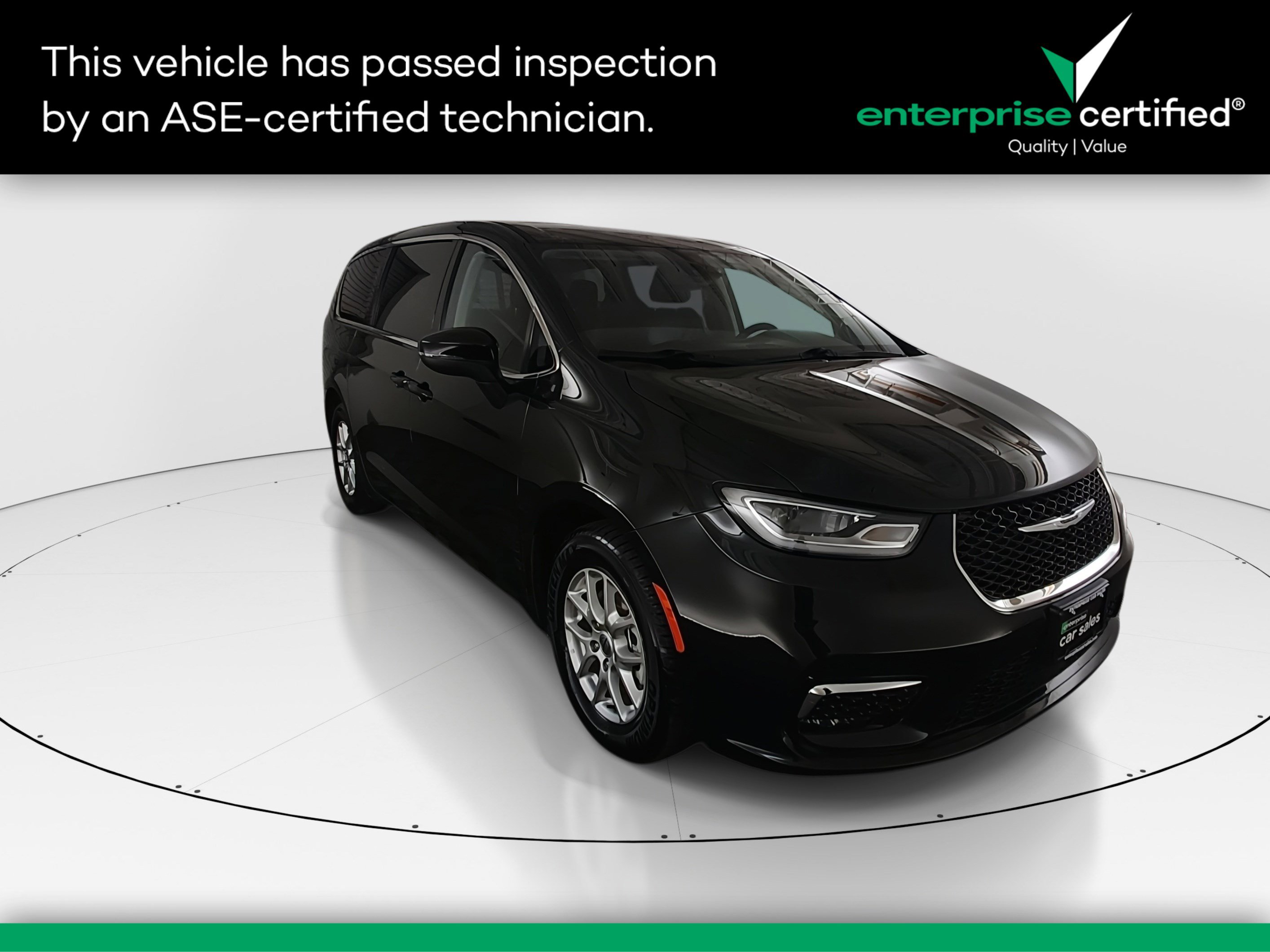 Used 2023 Chrysler Pacifica Touring L FWD