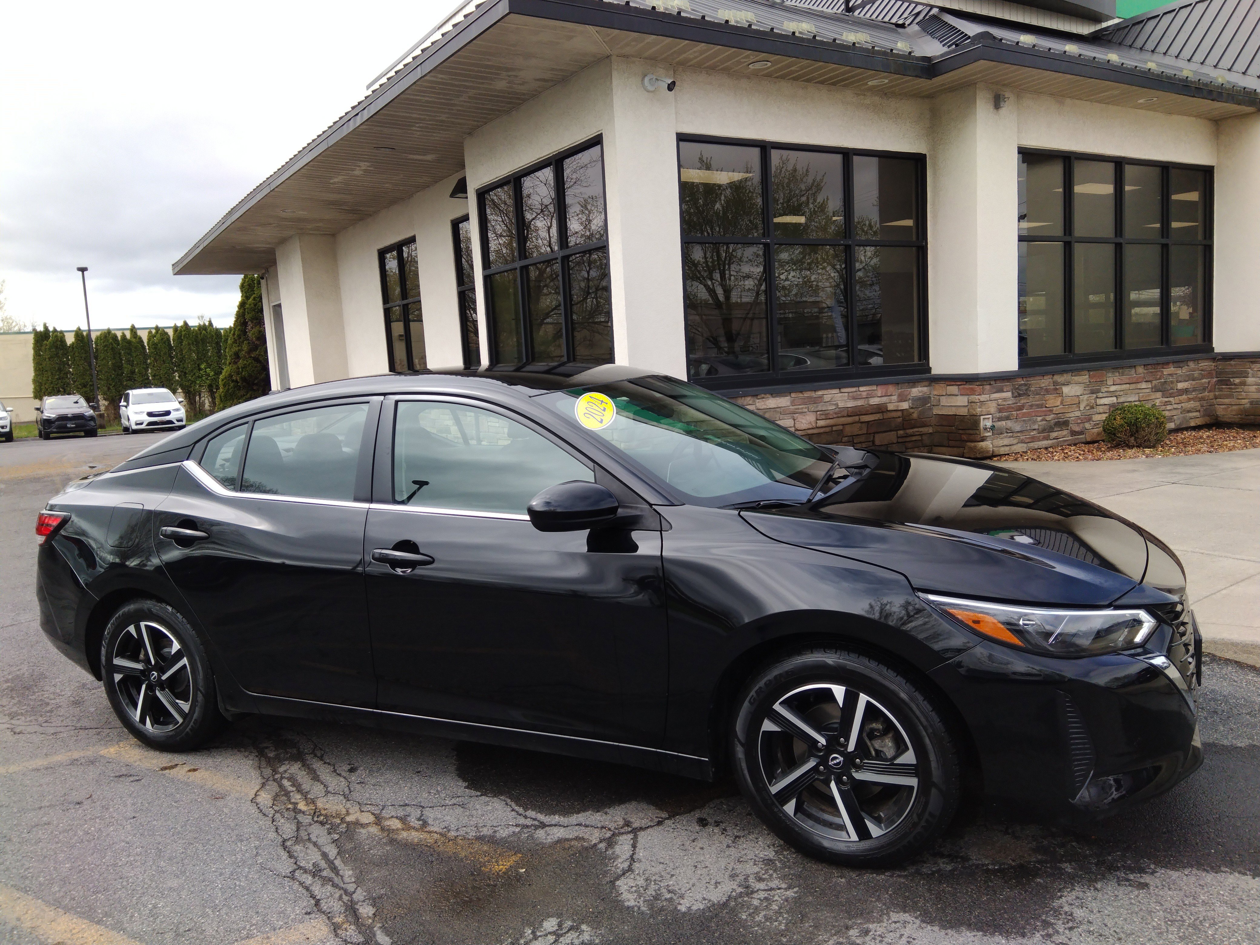 2024 Nissan Sentra SV CVT