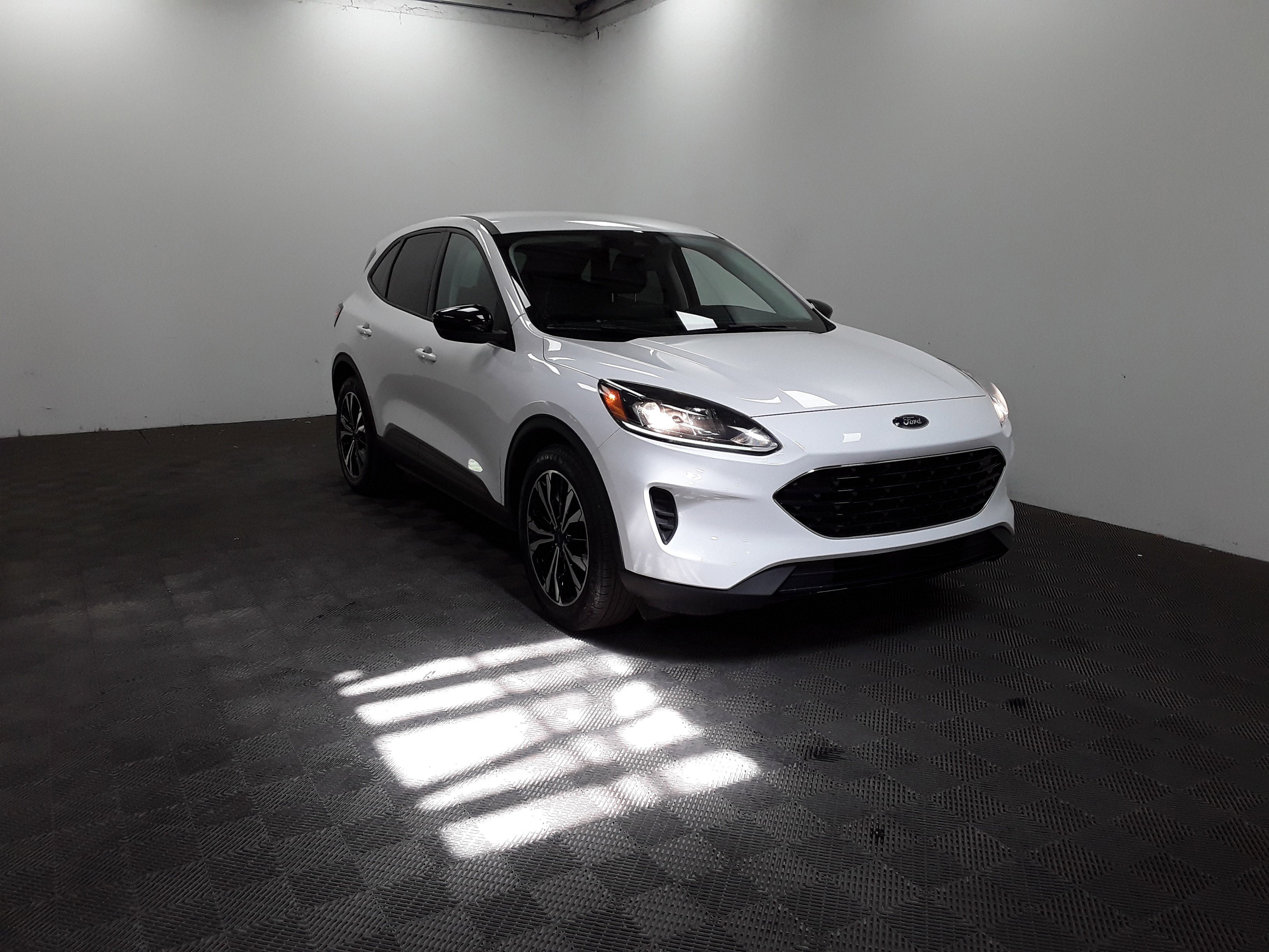 2022 Ford Escape SE FWD
