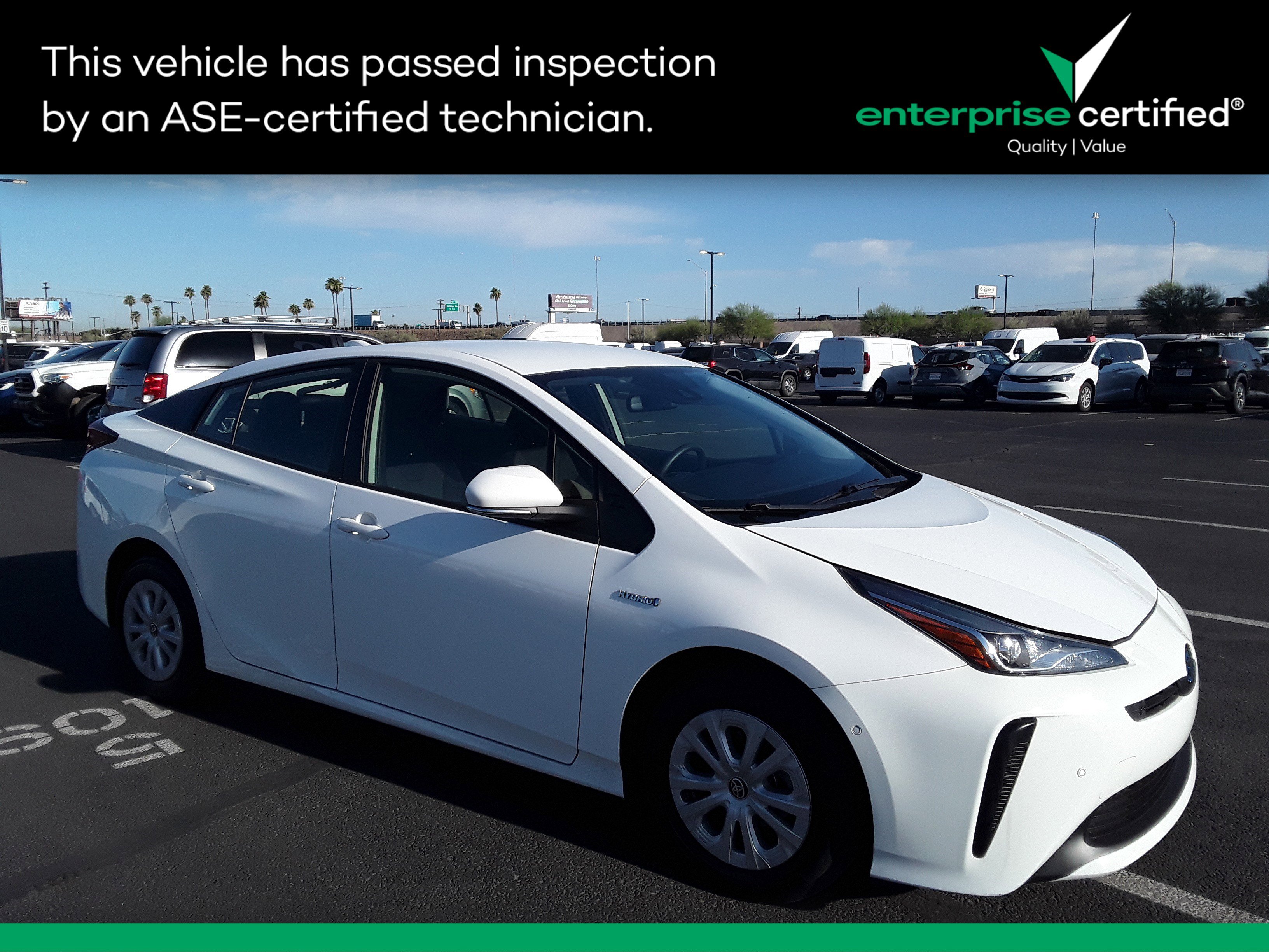 2022 Toyota Prius LE