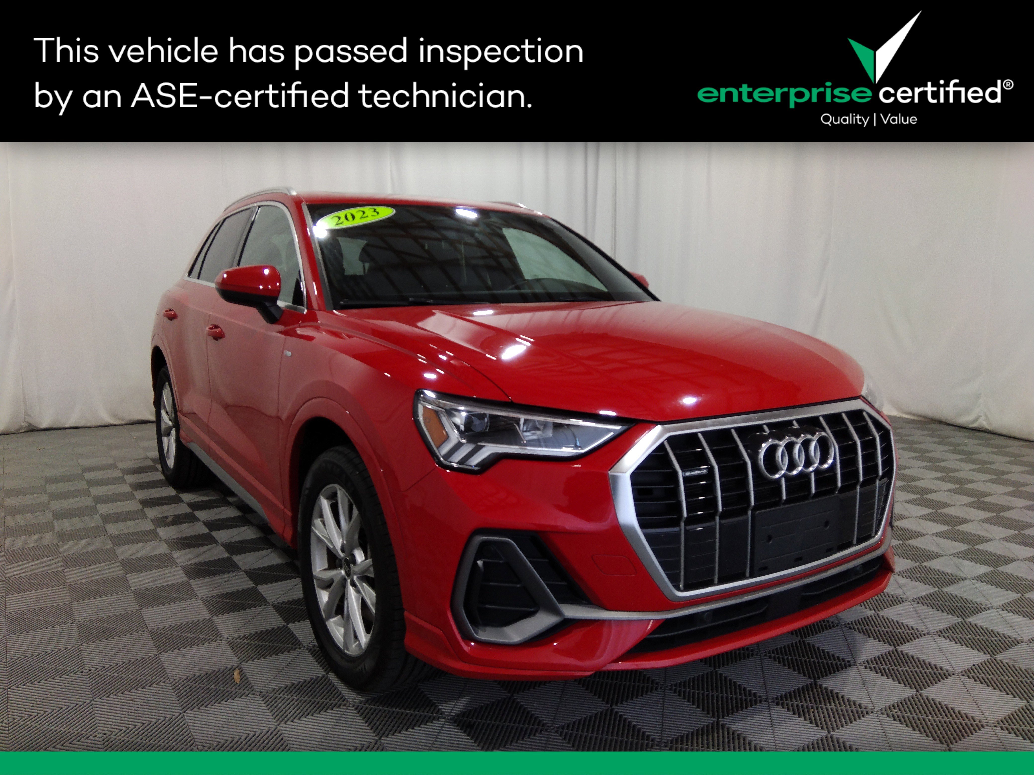2023 Audi Q3 S line Premium 45 TFSI quattro