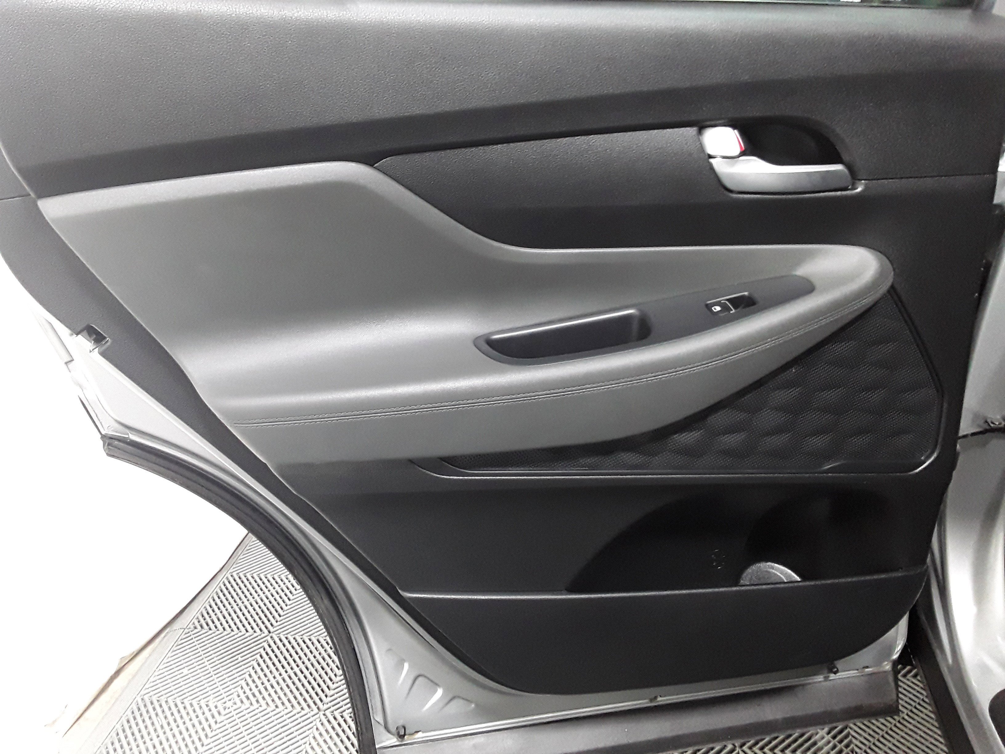 Image of Used 2023 Hyundai Santa Fe SEL AWD