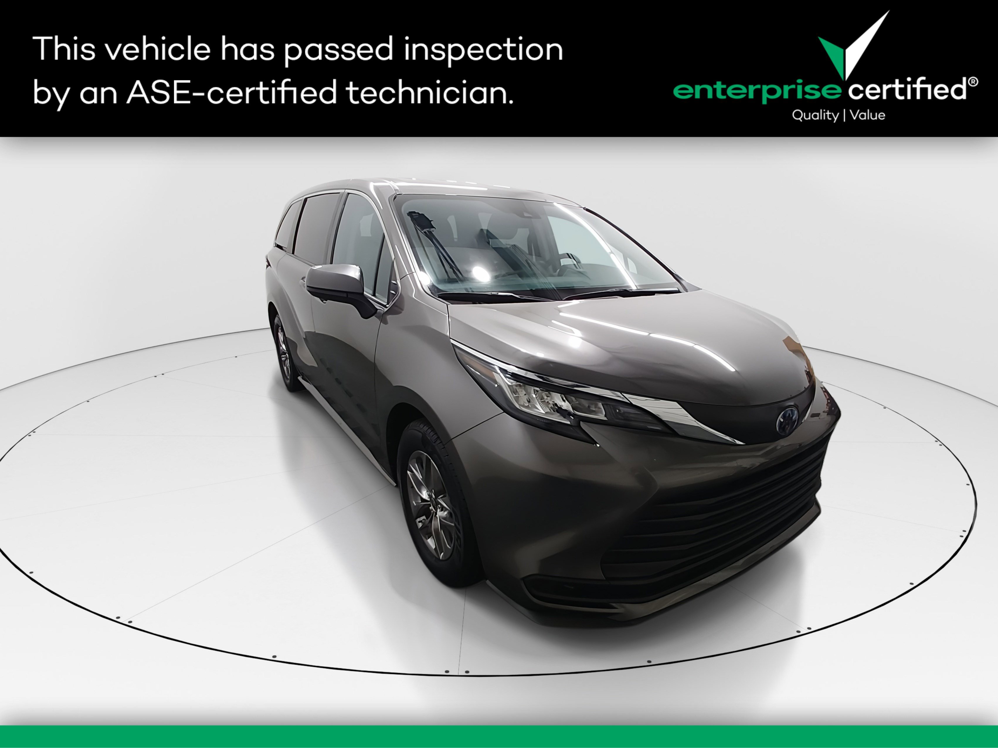 Used 2023 Toyota Sienna LE FWD 8-Passenger