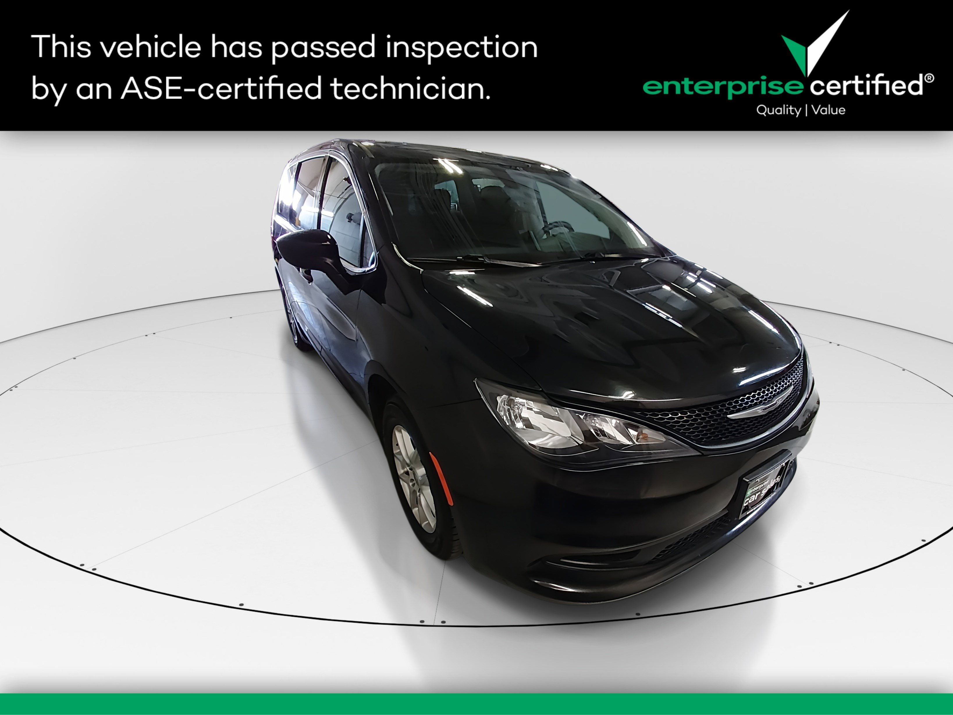2022 Chrysler Voyager
