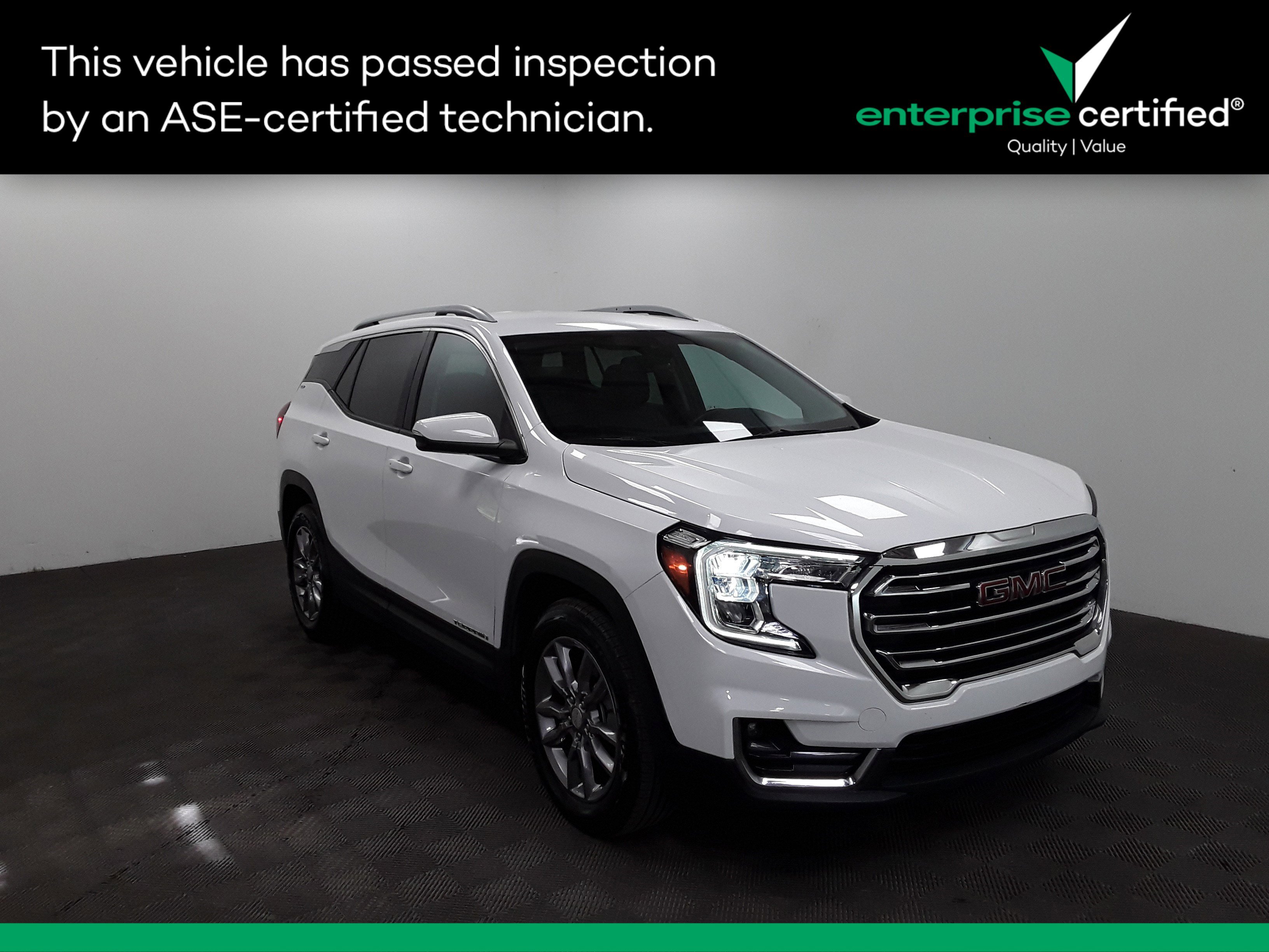 Used 2024 GMC Terrain FWD 4dr SLT