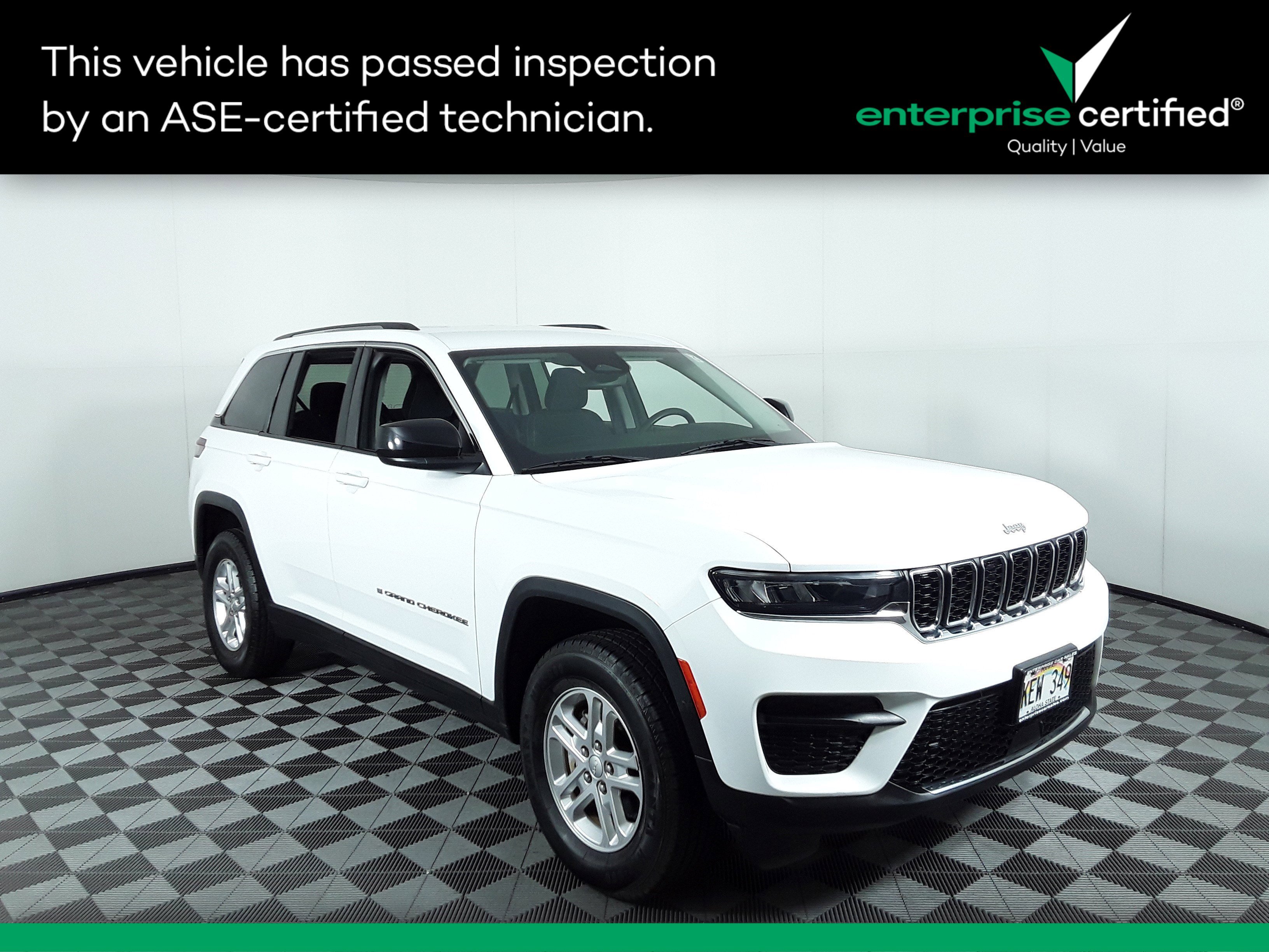 2022 Jeep Grand Cherokee Laredo 4x4