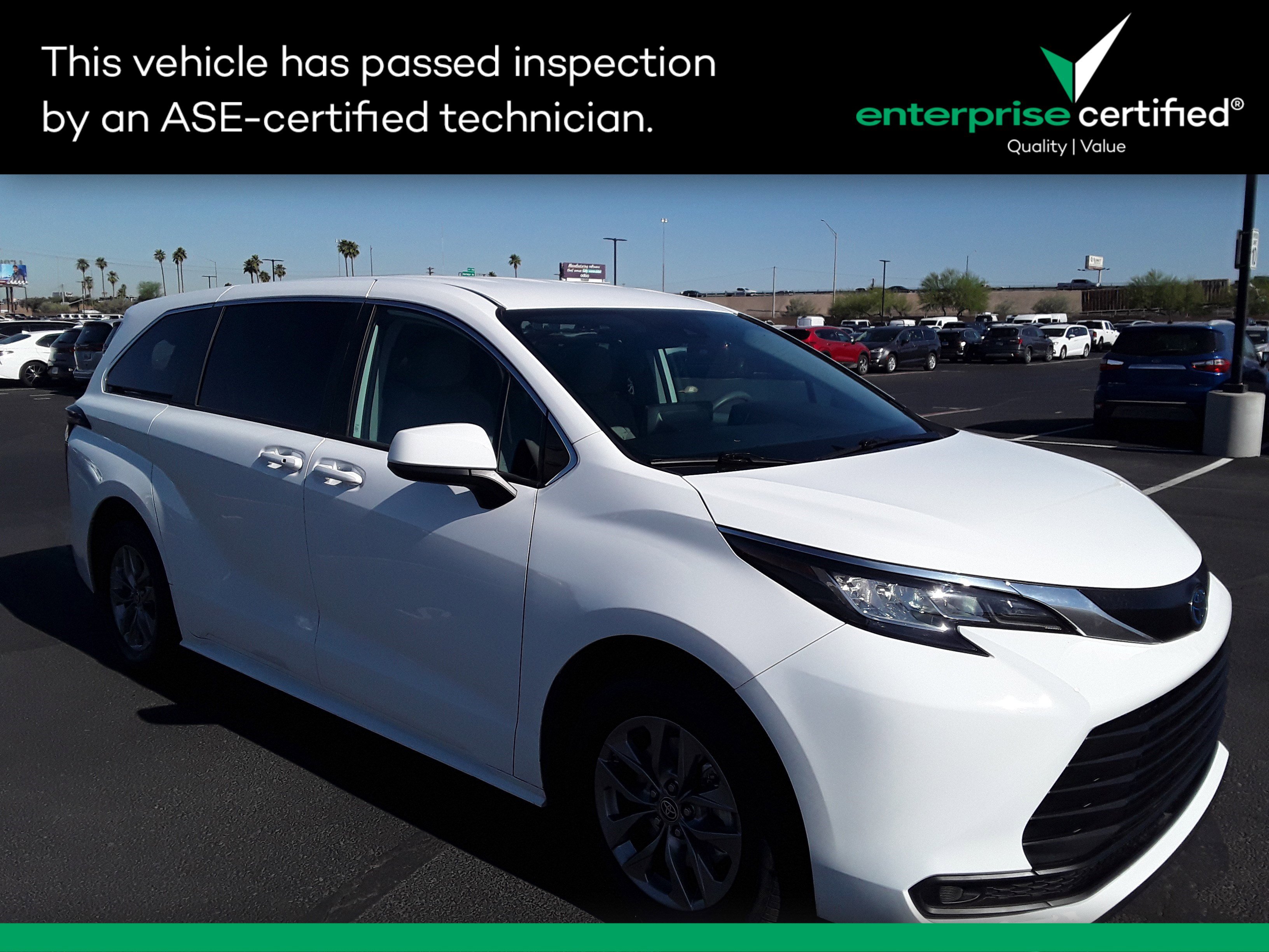 2023 Toyota Sienna LE FWD 8-Passenger