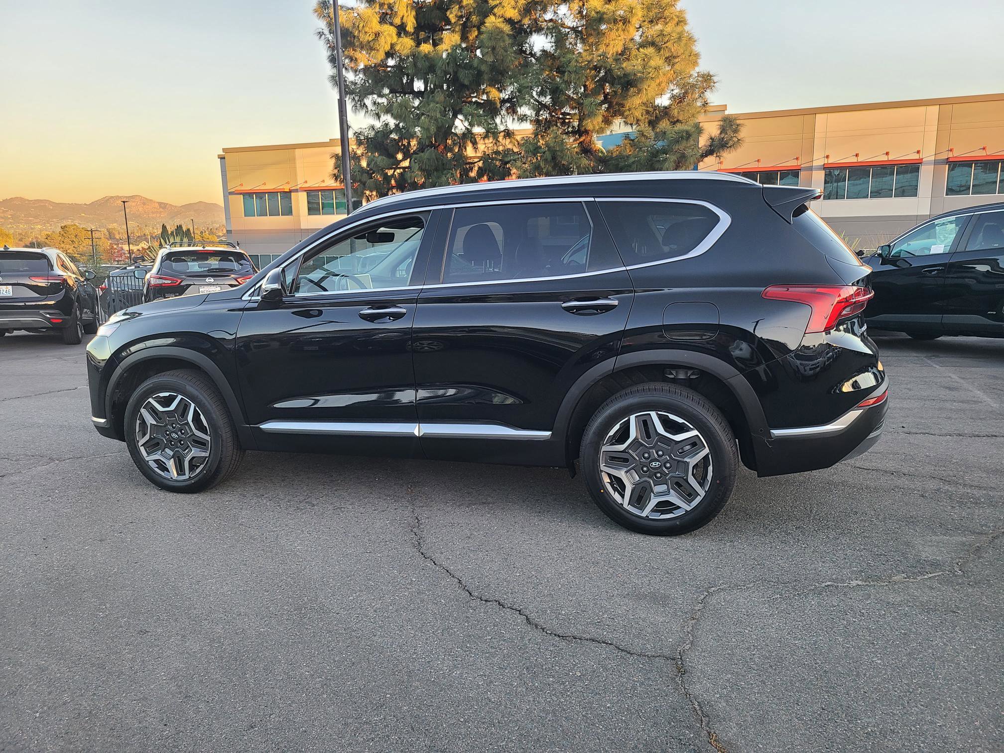 Image of Used 2023 Hyundai Santa Fe Plug-In Hybrid Limited AWD