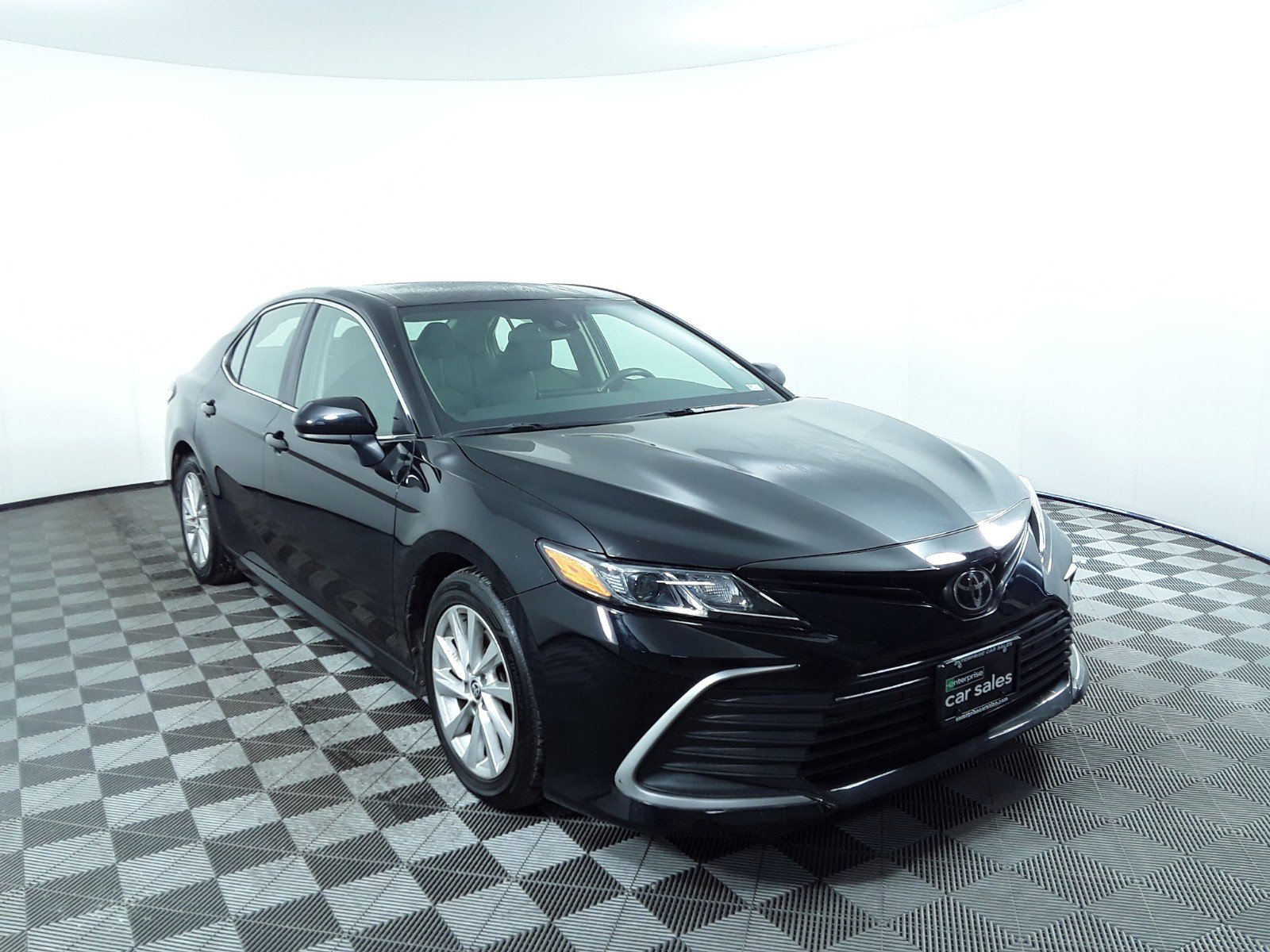 2022 Toyota Camry LE Auto