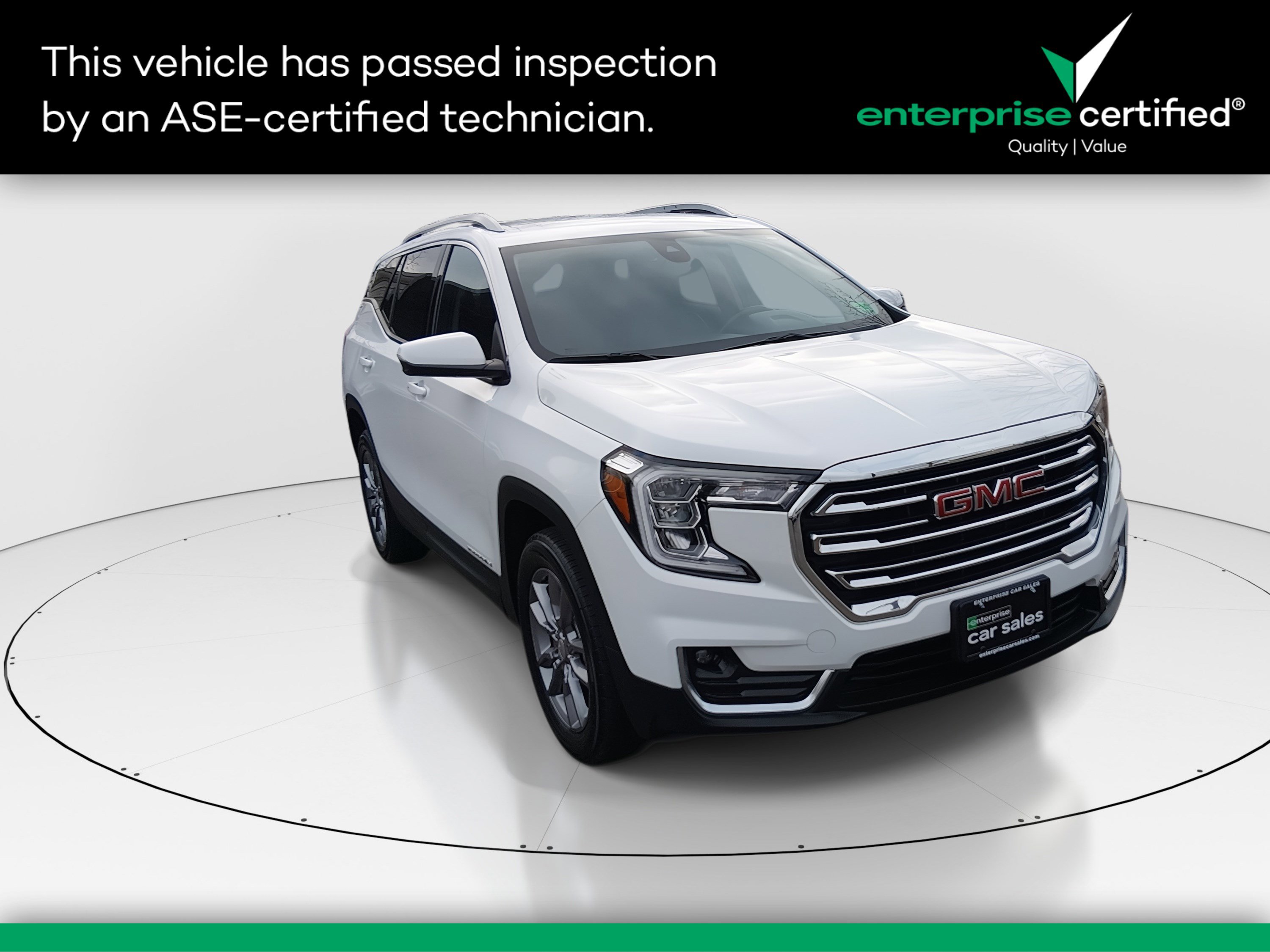 2024 GMC Terrain SLT's photo