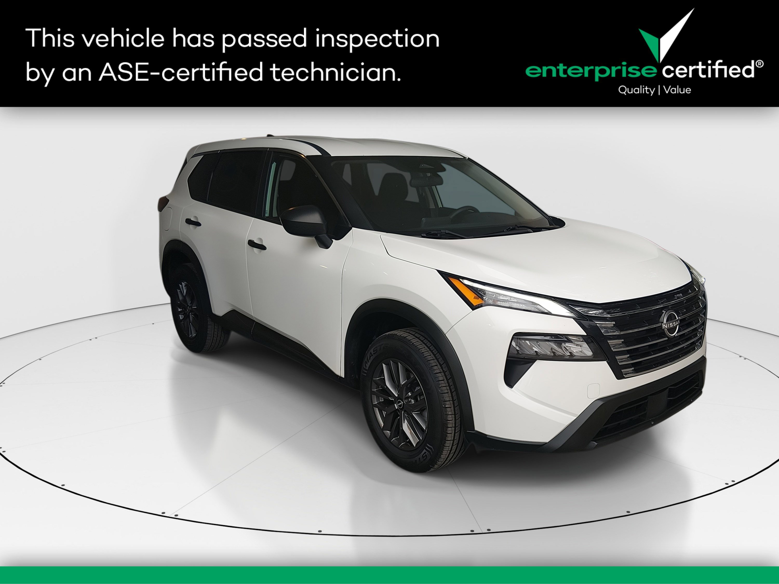 2024 Nissan Rogue S's photo